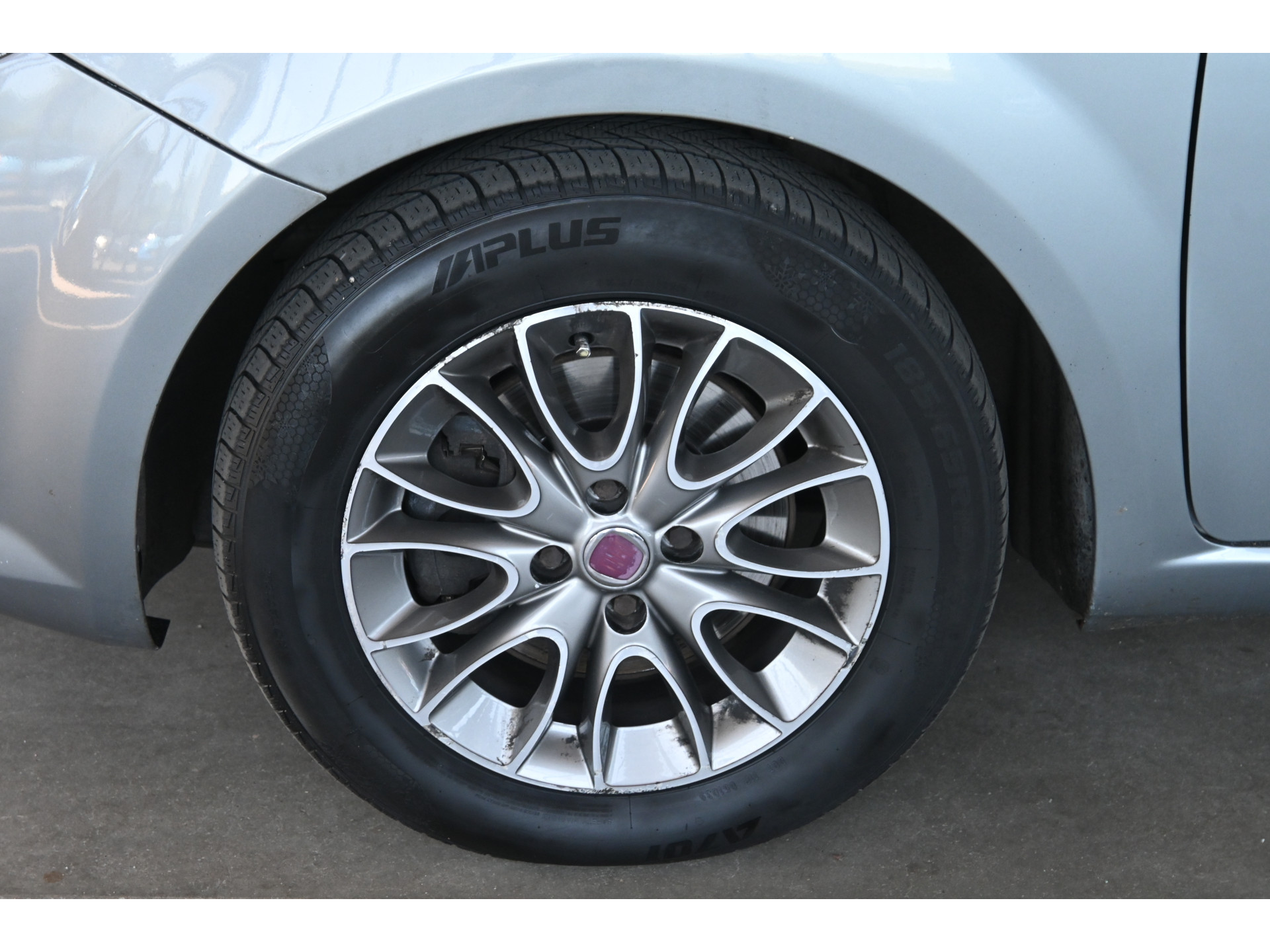 Fiat Punto Evo 1.3 M-Jet Dynamic Clima Cruise Control Lichtmetaal All in Prijs! Inruil Mogelijk!