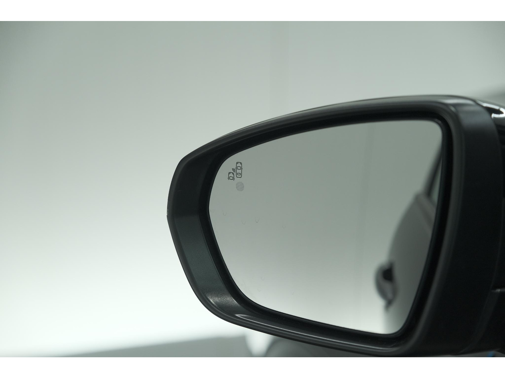 Peugeot 3008 1.6 HYbrid 225 Allure | Camera | Dodehoekdetectie | Navigatie | Apple Carplay