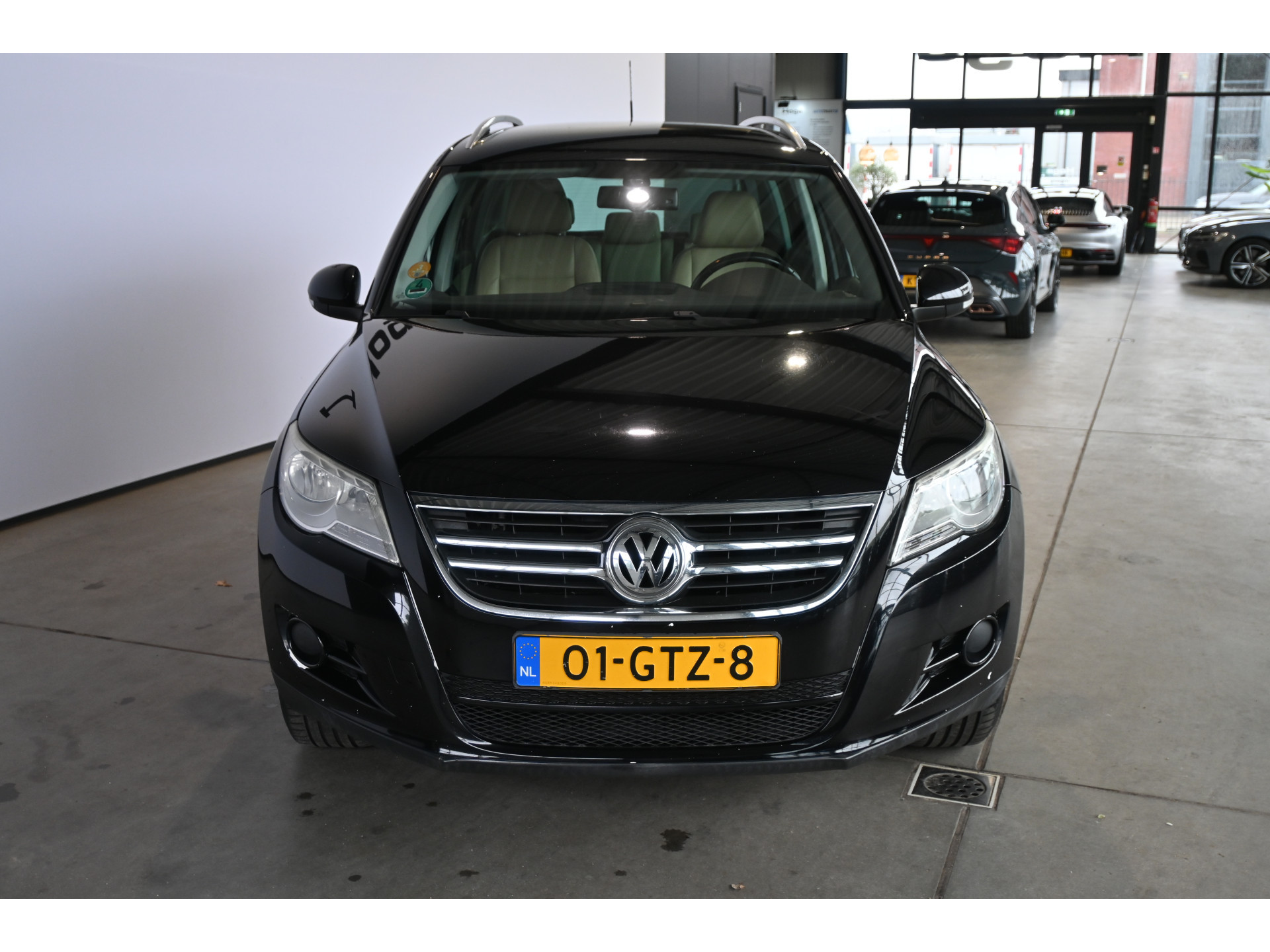 Volkswagen Tiguan 2.0 TDI Automaat DSG Sport&Style 4Motion Clima Cruise control Trekhaak Leder Lichtmetaal Inruil mogelijk