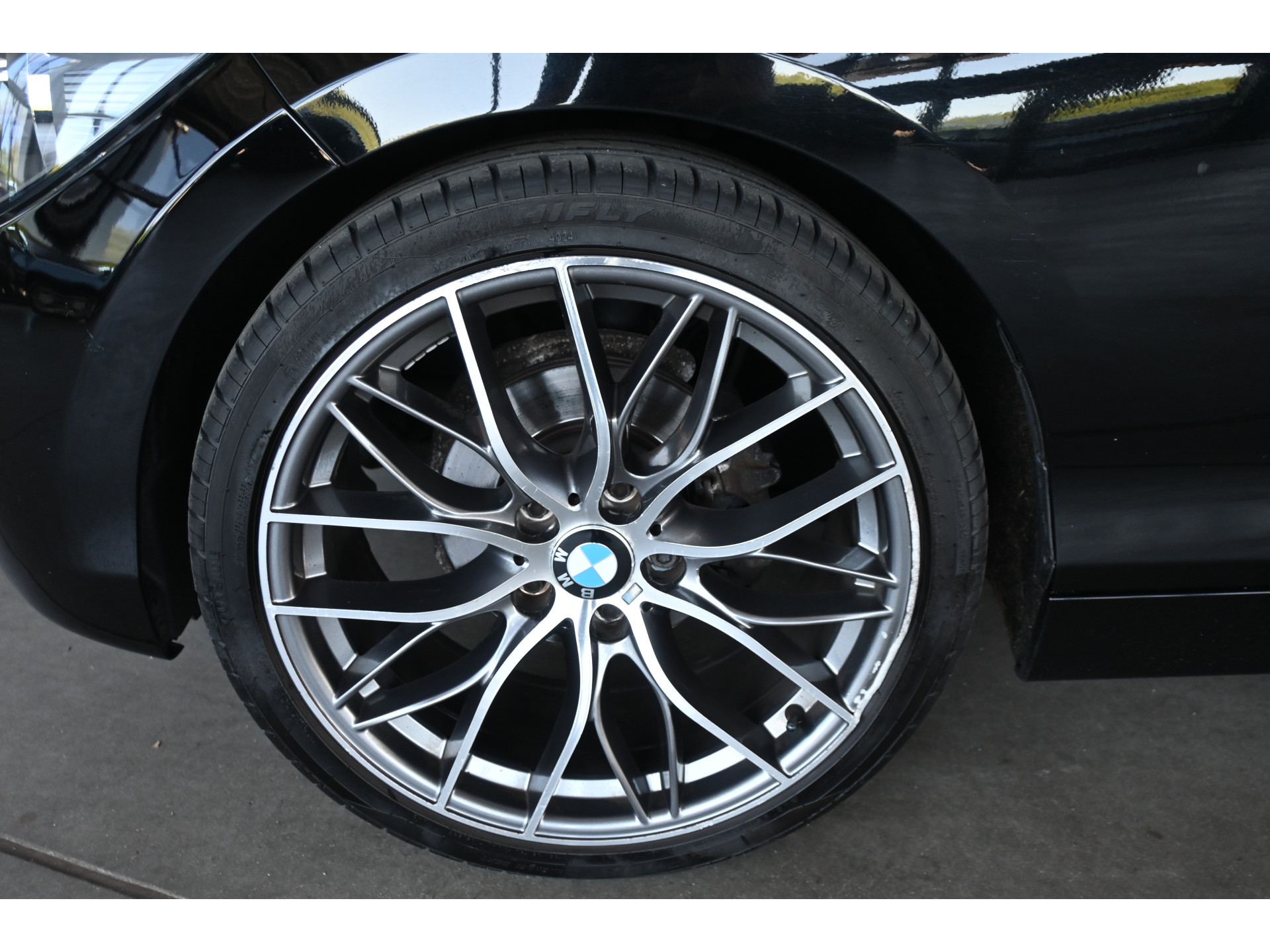 BMW 1-serie 116i Business+ Clima Cruise control Navigatie Xenon Stoelverwarming Inruil Mogelijk!