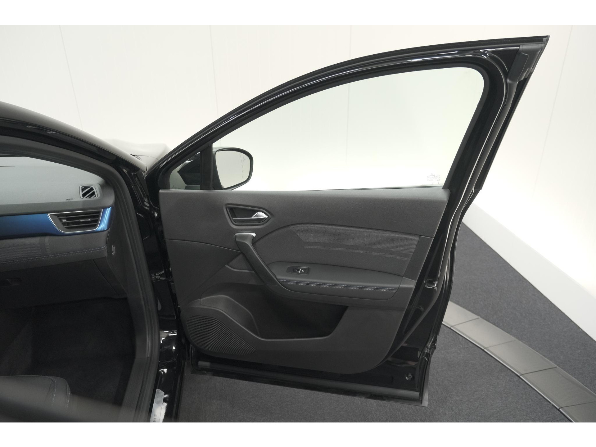 Renault Captur 1.8 E-Tech Full Hybrid 160 Esprit Alpine | Rondom Camerazicht | Dodehoekdetectie | Adaptieve Cruise Control