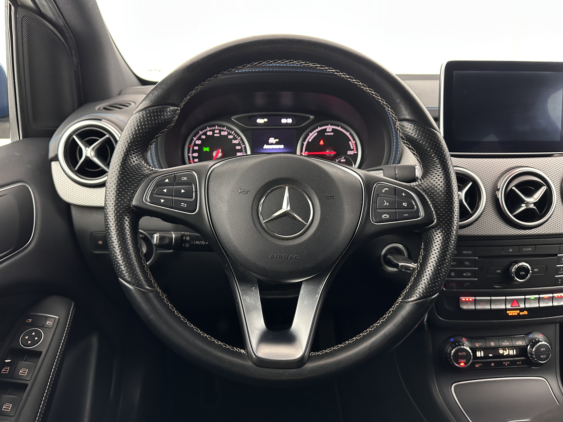 Mercedes-Benz B-klasse Electric Drive 28 kWh [ 3-Fase ] Aut.*LEATHER | XENON | NAVI-FULLMAP | HEATED-COMFORTSEATS | ECC | PDC | CRUISE | PRIVACY-GLASS | CARBON-INLAY | 18''ALU*