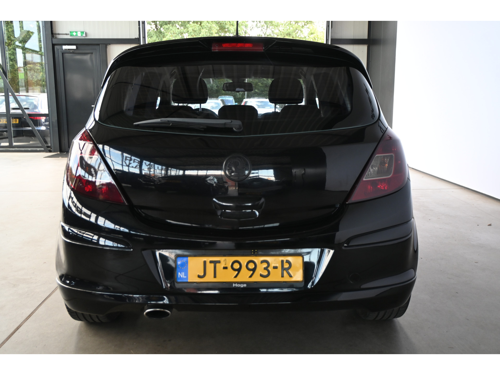 Opel Corsa 1.6-16V GSI 150 PK! Cruise control Lichtmetaal Navigatie Xenon Elektrisch Pakket Inruil Mogelijk!