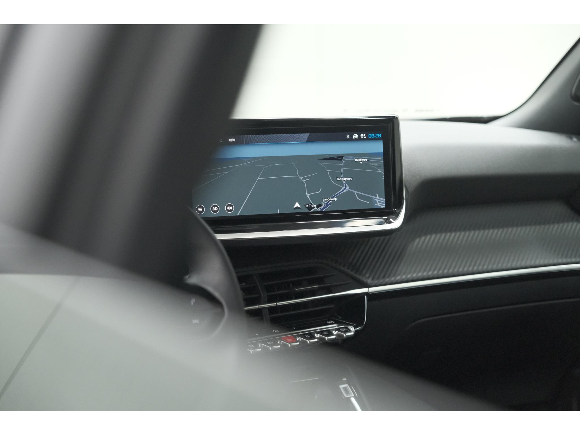 Peugeot 2008 1.2 Hybrid 145 Allure | 360 Camera | Adaptieve Cruise Control | Navigatie | Dodehoekdetectie