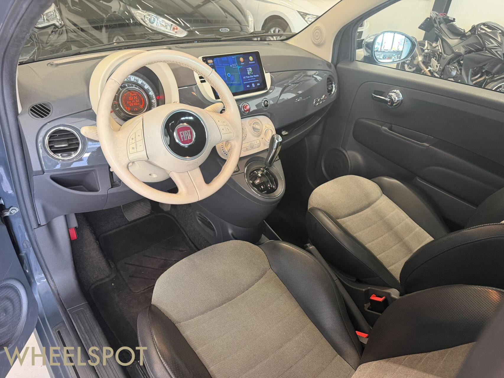 Fiat 500c 1.2 Cabrio|Dealer onder|Carplay|Automaat|Airco