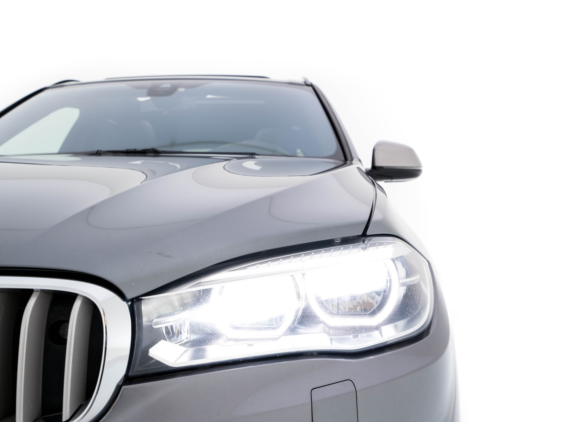 BMW X5 M50d M-Aerodinamica Aut. *PANO | HEAD-UP | LEATHER | ADAPTIVE-CRUISE | SOFT-CLOSE | BANG&OLUFSEN | TOP-VIEW | BLINDSPOT | NIGHT-VISION | MEMORY-PACK | DIGI-COCKPIT | HEATED-COMFORTSEATS | NAVI-FULLMAP |