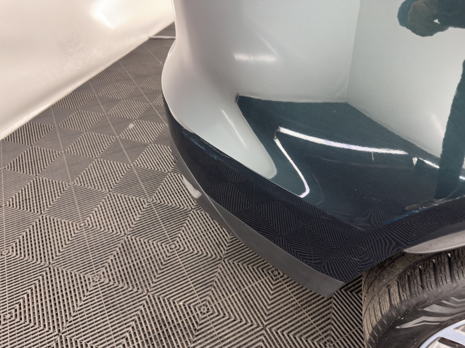 Jaguar F-PACE 2.0 Portfolio AWD 20d Aut. *PANO | DIGI-COCKPIT | XENON | LEATHER | KEYLESS | MERIDIAN-SOUND | NAVI-FULLMAP | ECC | PDC | CRUISE | 19''ALU*