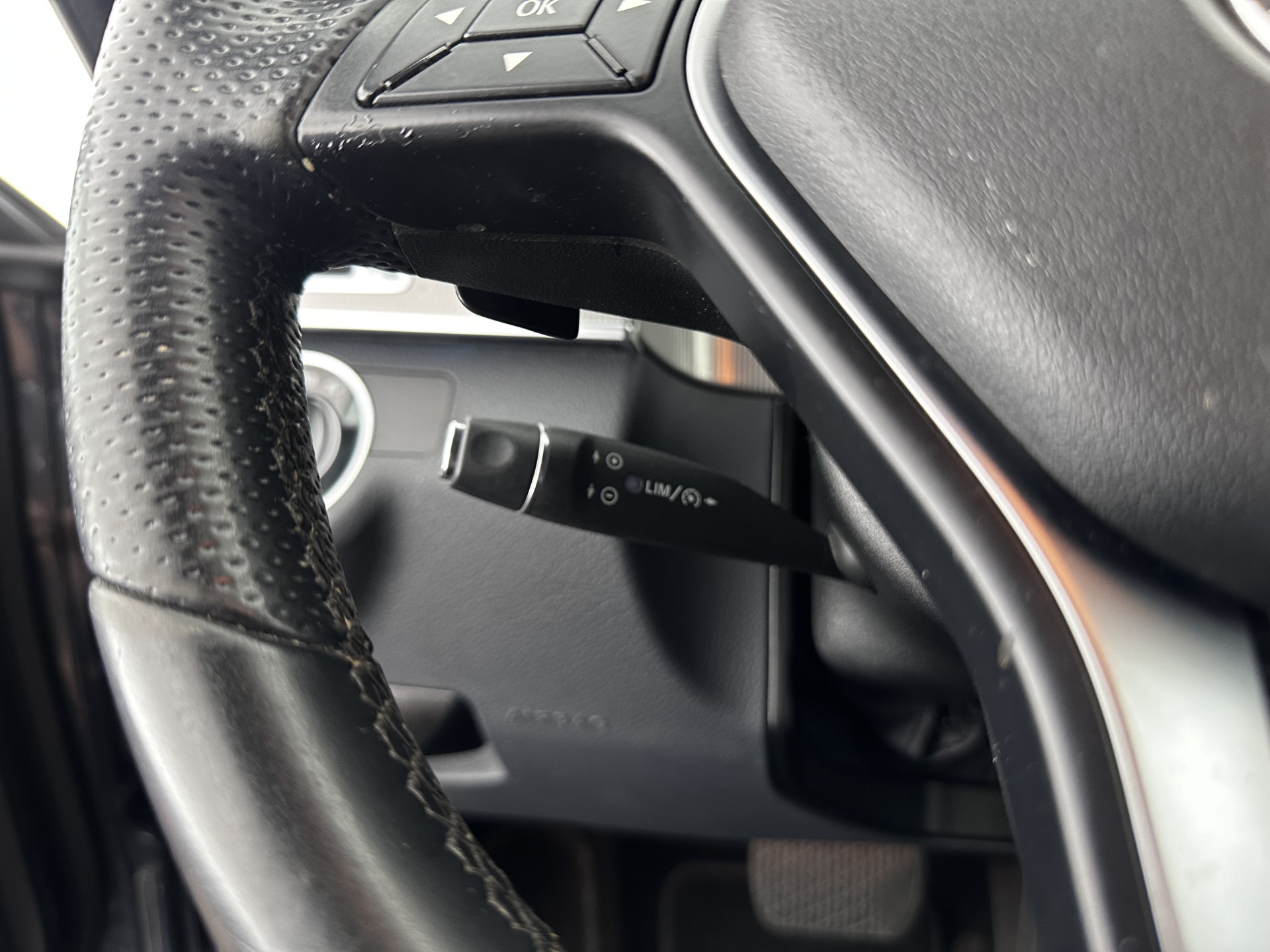 Mercedes-Benz E-klasse 300 BlueTEC HYBRID Avantgarde Aut. *NAVI-FULLMAP | LEATHER -MICROFIBRE | ECC | PDC | CRUISE | COMFORT-SEATS | 17"ALU*