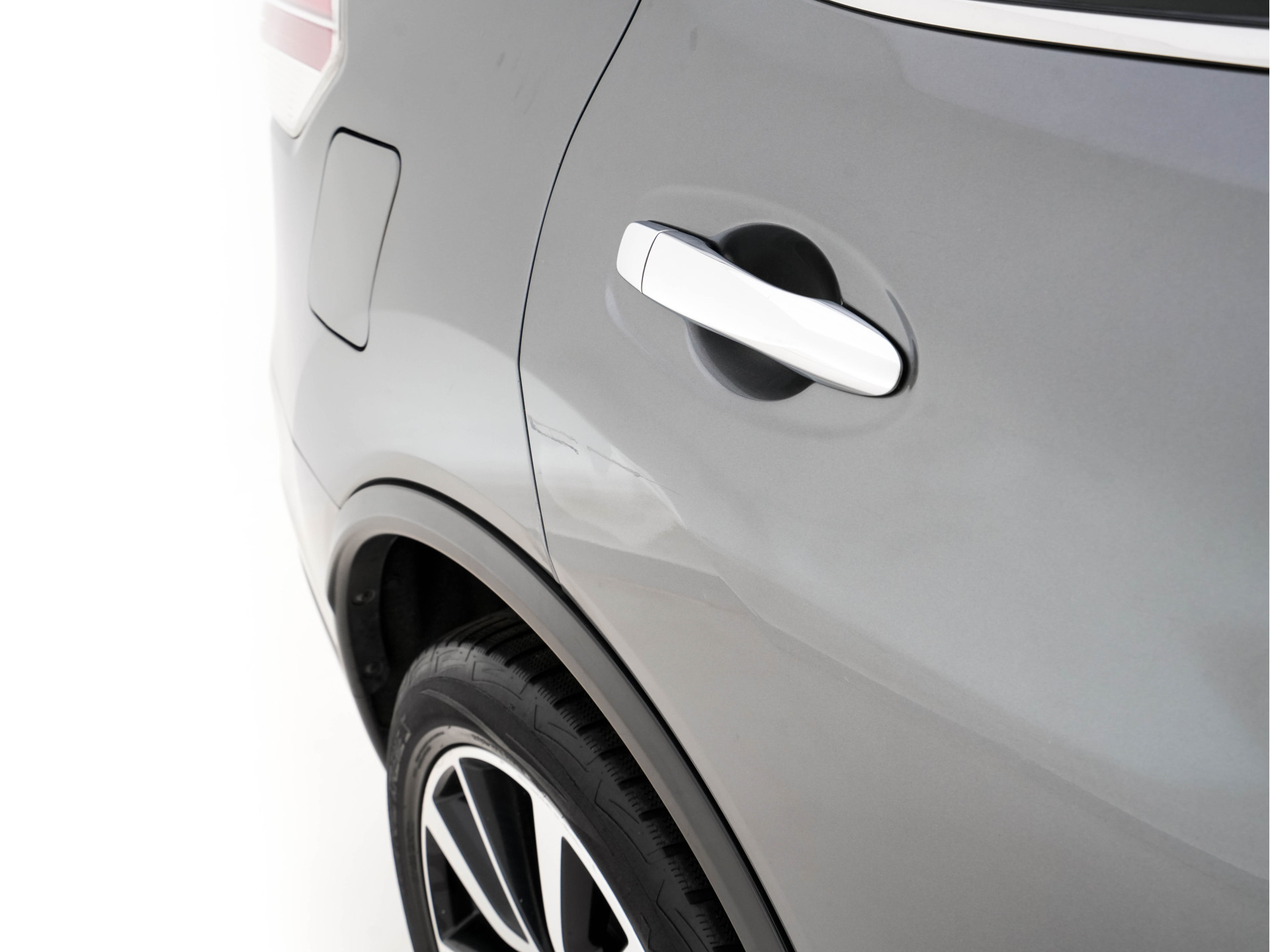 Nissan X-Trail 1.6 dCi Tekna (INCL-BTW) Aut. *PANO | LEATHER | FULL-LED | TOP-VIEW | JBL-AUDIO | BLINDSPOT | KEYLESS | HEATED-COMFORTSEATS | NAVI-FULLMAP | CARPLAY | PRIVACY-GLASS | 19''ALU*