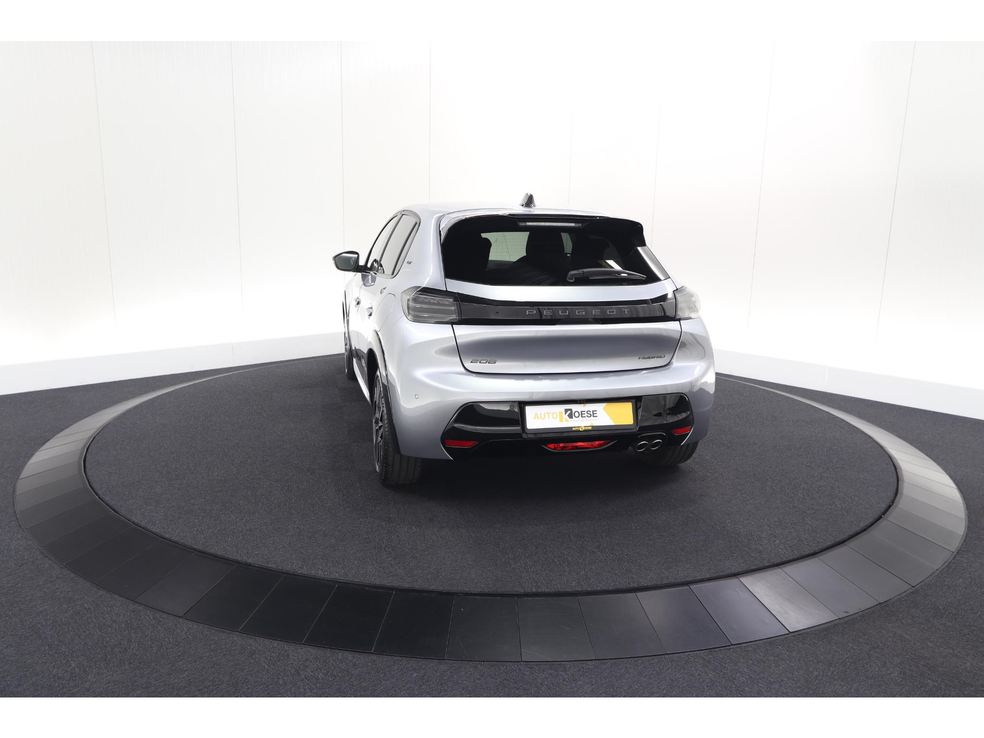Peugeot 208 1.2 Hybrid 145 e-DCS6 GT | Alcantara Pakket | Camera | Apple Carplay | Stoelverwarming