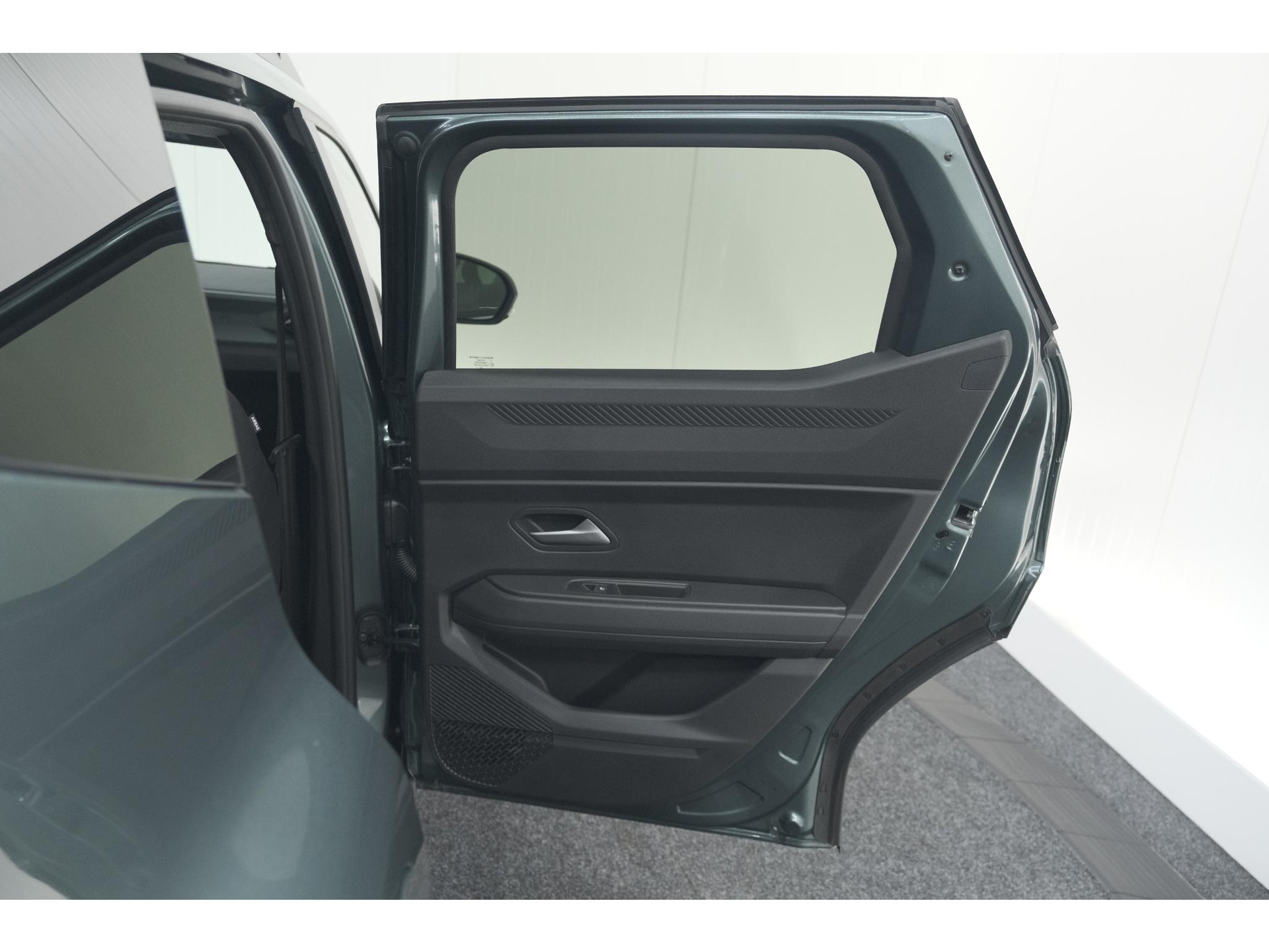 Dacia Duster Mild Hybrid 130 Extreme | Camera | Apple Carplay | Parkeersensoren | Stuurwielverwarming