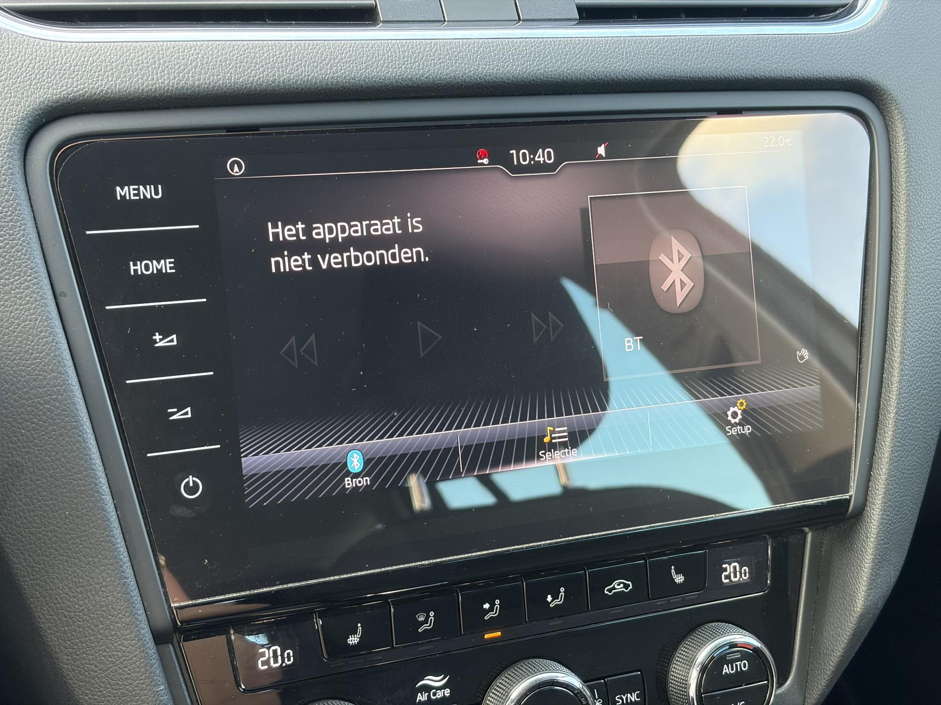 Skoda Octavia Combi 1.5 TSI Greentech Style Business 2e Eigenaar,Draadloze telefoonlader,Carplay,Camera,Navi,Trekhaak,150pk,Pdc V+A,Keyless,Clima,Cruise,Elekt.Stoel,Recent beurt gehad,N.A.P,Apk tot 07-2027