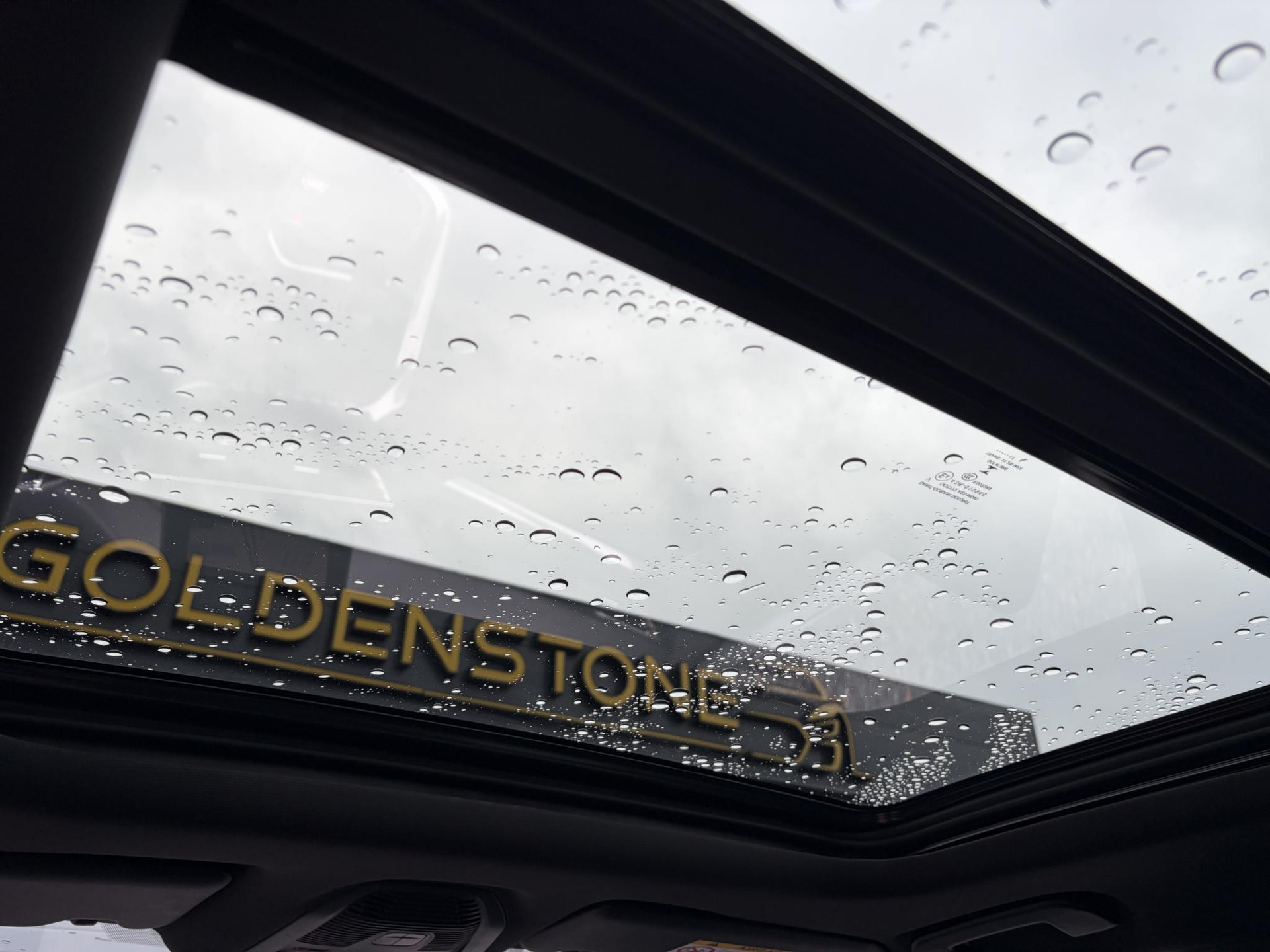 Peugeot 3008 1.2 PureTech GT Line ✓D-riem vv in 2026✓1e Eigenaar✓360 ° Camera✓Pano✓Massage stoel✓Draadloze telefoonlader✓Carplay✓Stoelvw✓Keyless✓Leder✓Navi✓Pdc V+A✓6 Bak✓Dealer Onderhouden✓Rijstrooksensor✓Dodehoeksensor✓19'' Lmv✓N.A.P✓Apk tot 09-2027