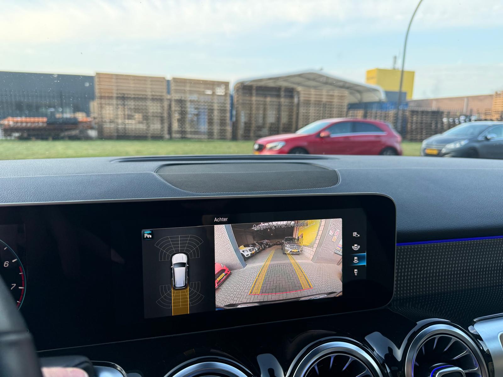 Mercedes-Benz GLB 250 4MATIC Advantage | 1E EIGENAAR | 3/6/12MND GARANTIE | 225 PK | AUTOMAAT | LED | MEMORY | CARPLAY | PANODAK | CRUISE |