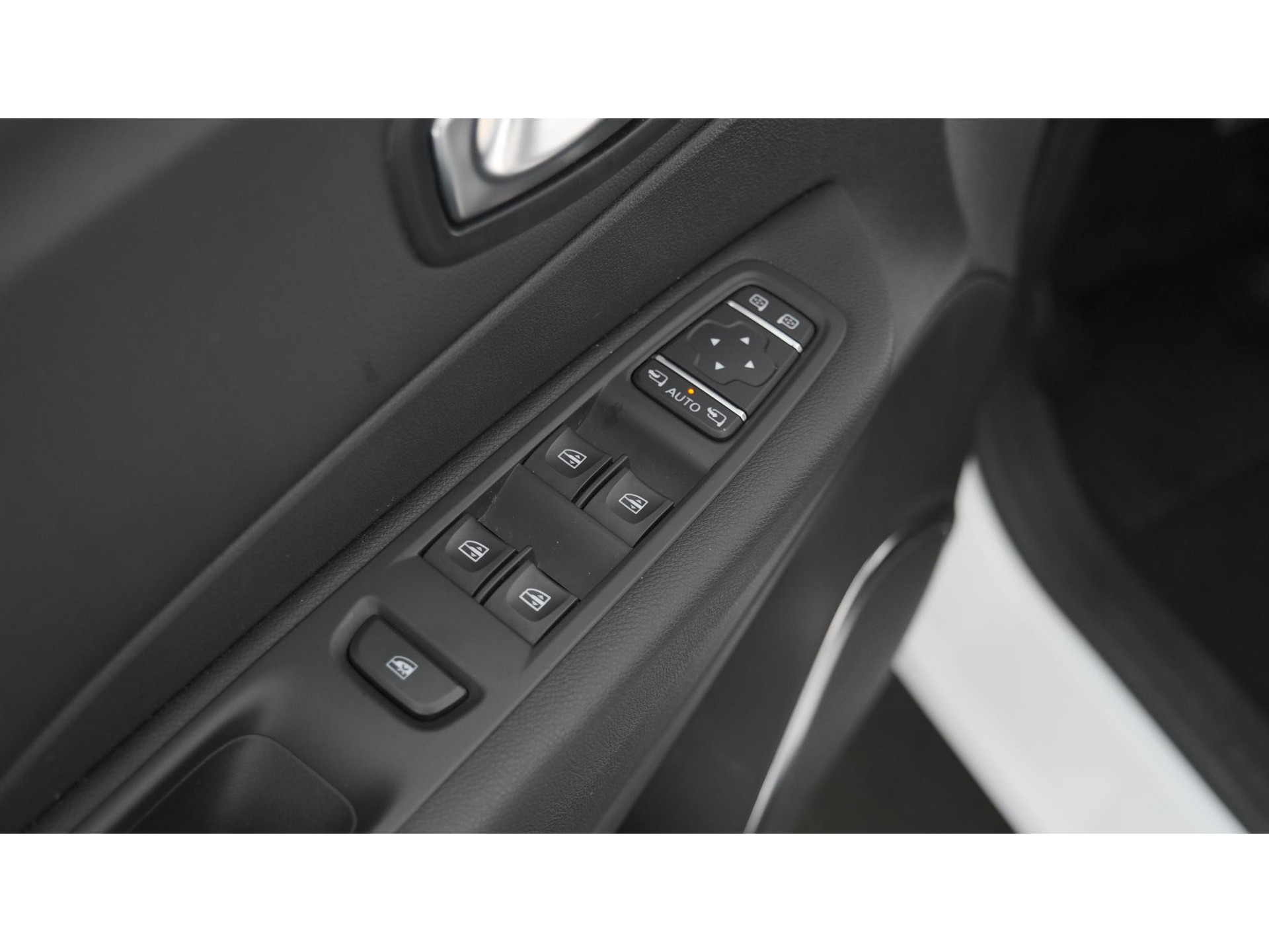 Renault Captur 1.3 TCe Intens | Trekhaak afneembaar | Navigatie | Parkeersensoren