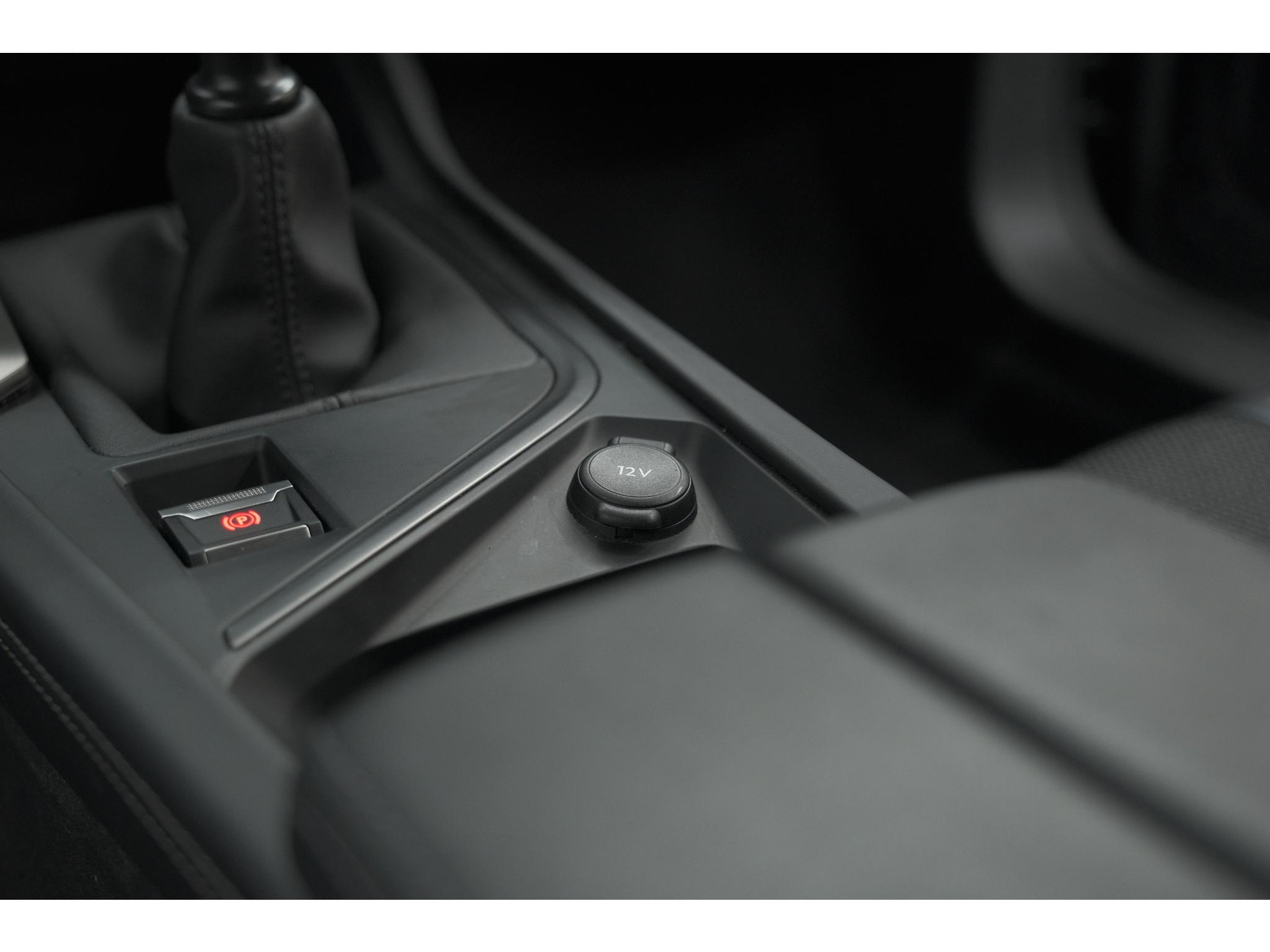 Peugeot 308 PureTech 130 Allure | Camera | Navigatie | Parkeersensoren | Apple CarPlay