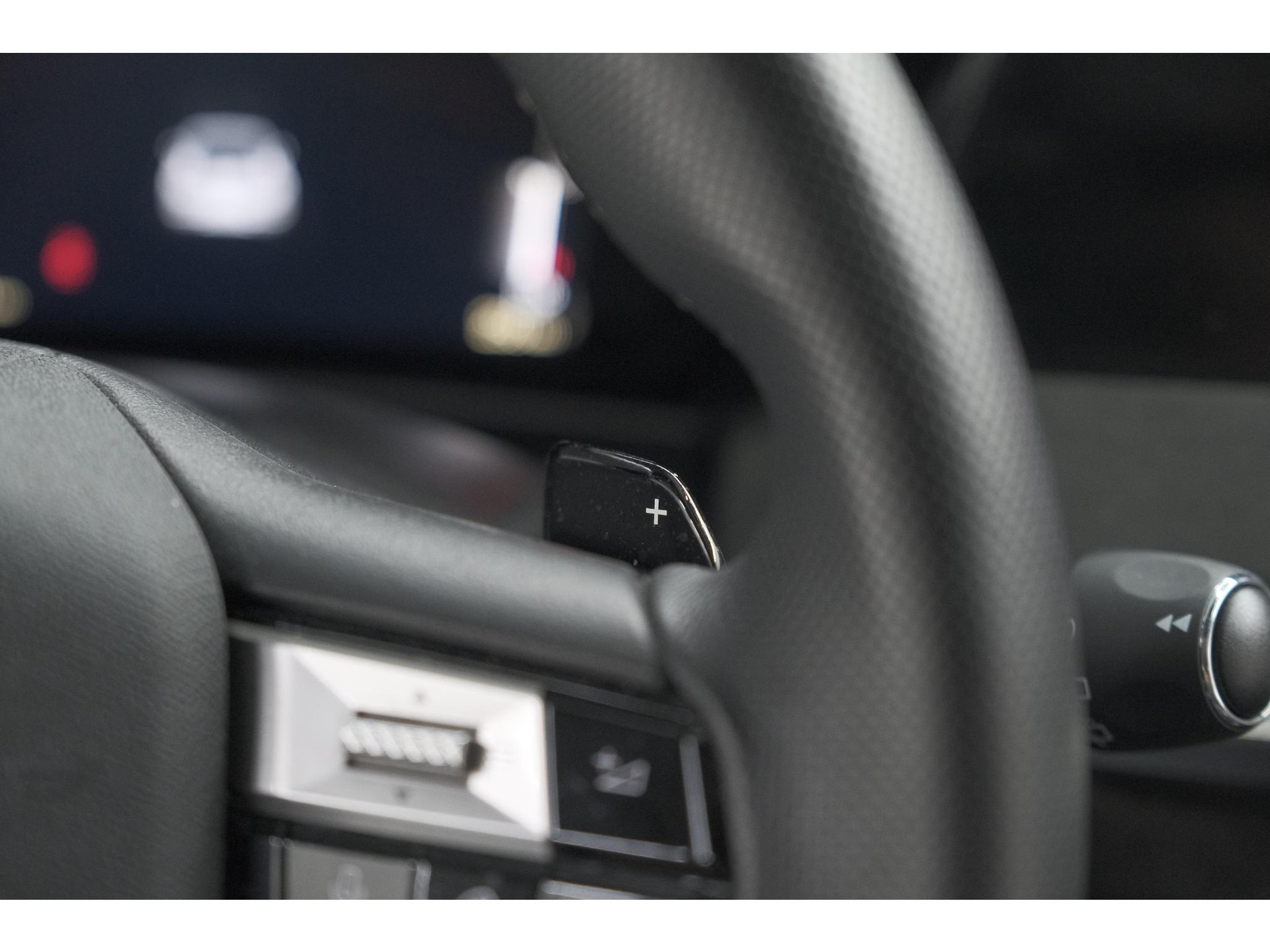 DS 4 PureTech 130 EAT8 Performance Line | Camera | Apple Carplay | Alcantara® bekleding | Parkeersensensoren
