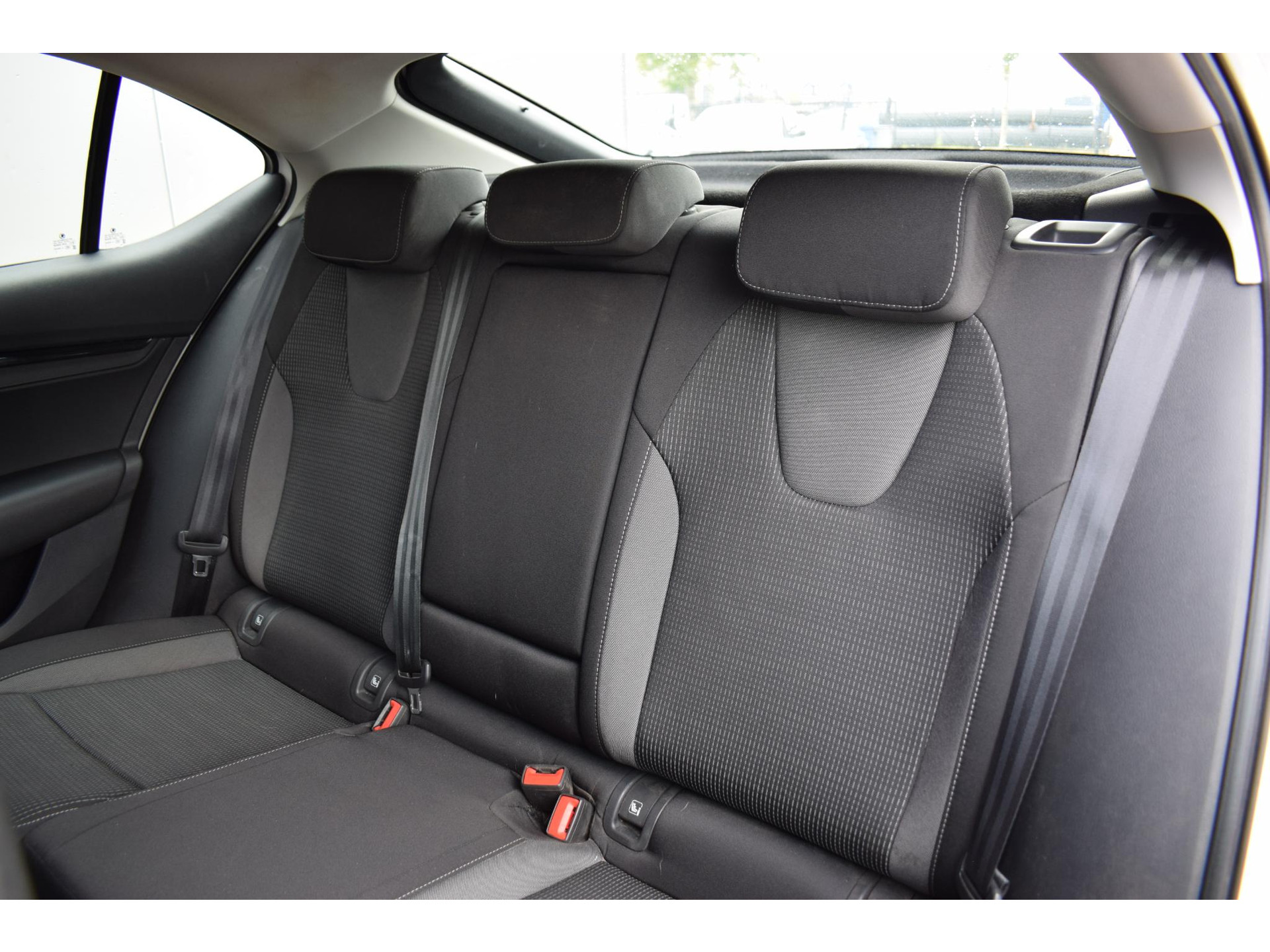 Skoda Octavia 1.0 TSI Business Edition | Apple CarPlay | Sportstoelen | Climate | Cruise