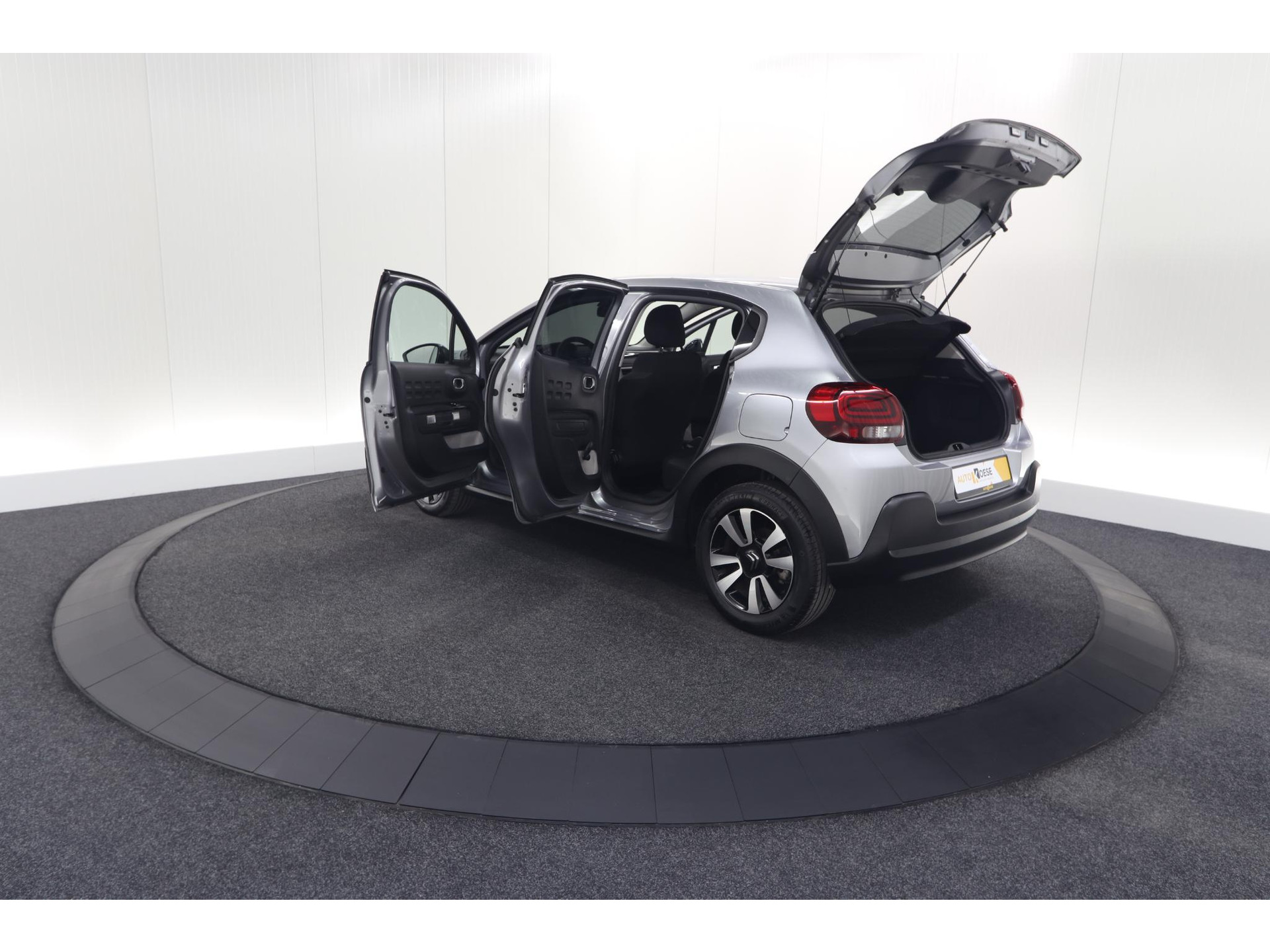 Citroen C3 PureTech 110 EAT6 Max | Camera | Parkeersensoren | Apple Carplay