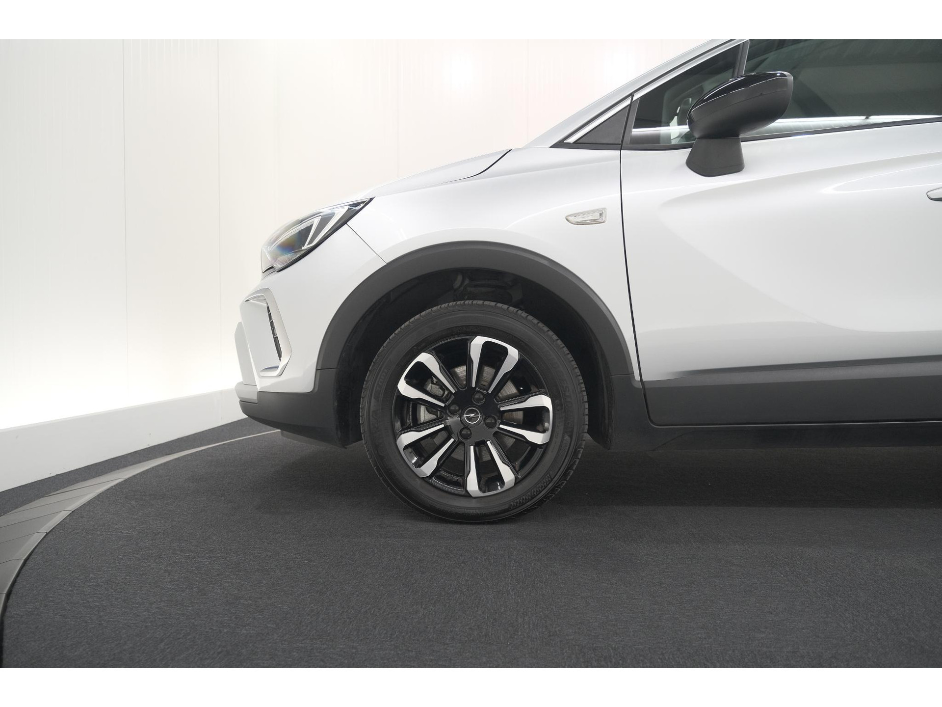 Opel Crossland 1.2 Turbo 100 Elegance | Camera | Apple Carplay | Parkeersensoren | Navigatie