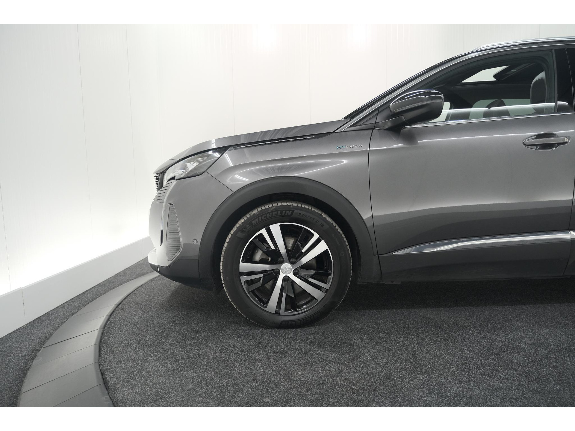 Peugeot 3008 HYbrid4 300 GT | Elektrisch Panoramadak | Dodehoekdetectie | Camera | Navigatie