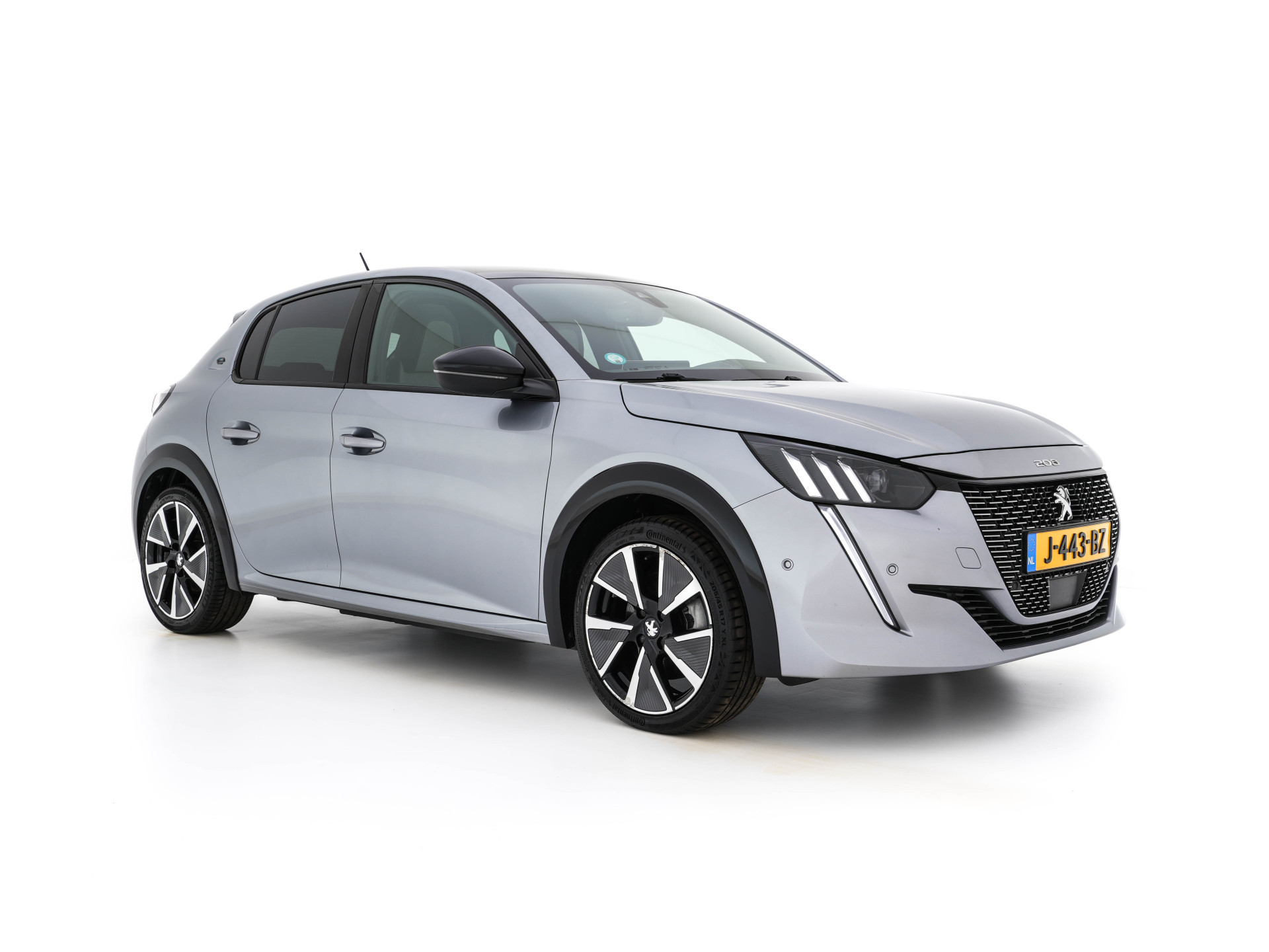 Peugeot e-208 EV GT-Line 350 50 kWh (INCL-BTW) *PANO | FULL-LED | DIGI-COCKPIT | BLINDSPOT | CAMERA | LEATHER-ALCANTARA | AMBIENT-LIGHT | NAVI-FULLMAP | LANE-ASSIST | KEYLESS | DAB | CCS-FASTLOADER | HEATED-SPORTSEATS | 17"ALU