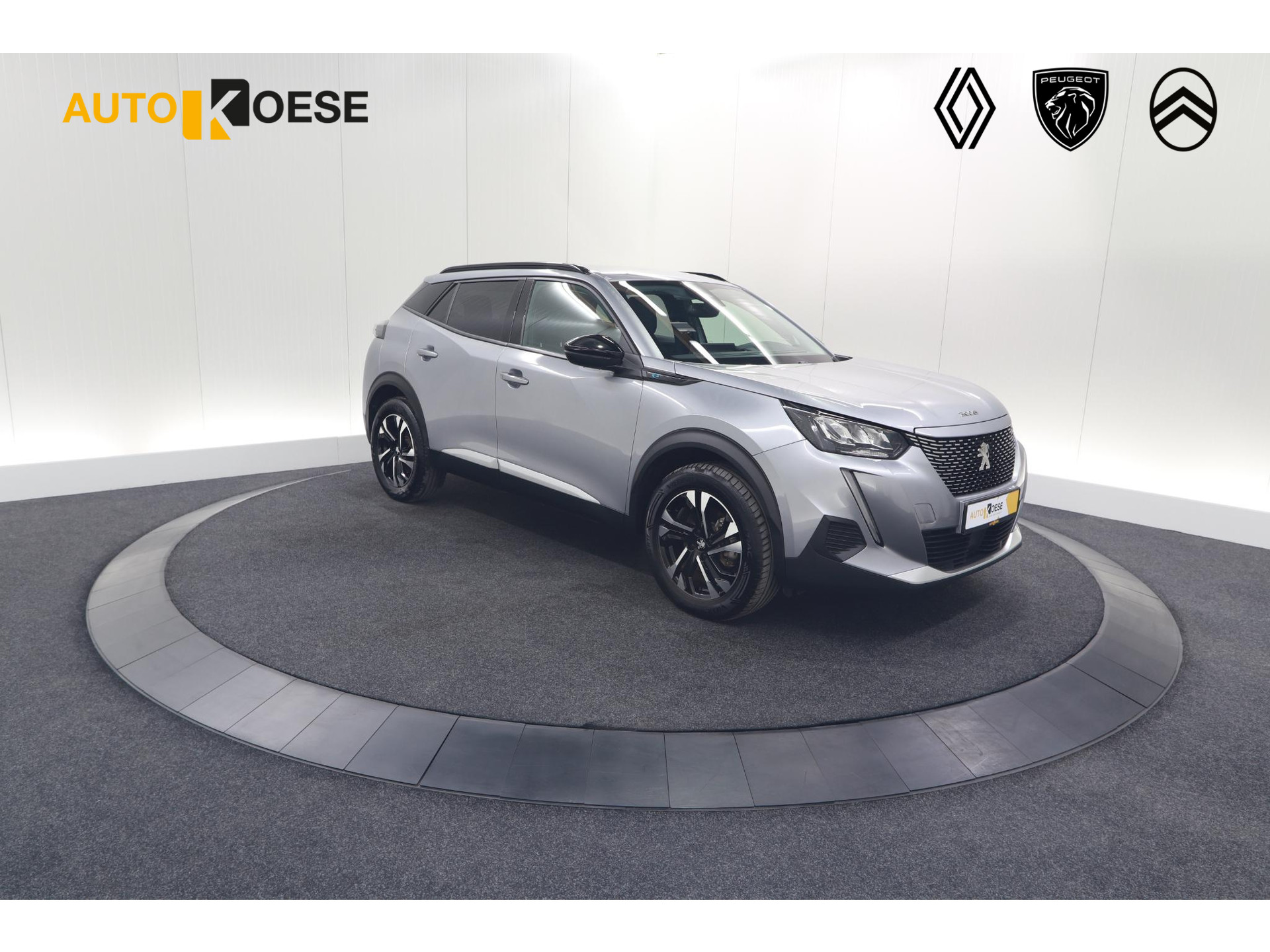 Peugeot e-2008 EV Allure Pack 50 kWh | 3 Fase Laadfunctie | Camera | Navigatie | Parkeersensoren | Apple Carplay