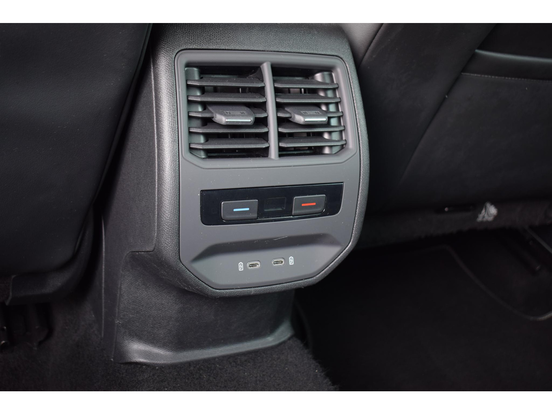 CUPRA Leon Sportstourer 1.4 e-Hybrid VZ Business | 245 PK | Half Leer | Apple CarPlay | Stuurverwarming