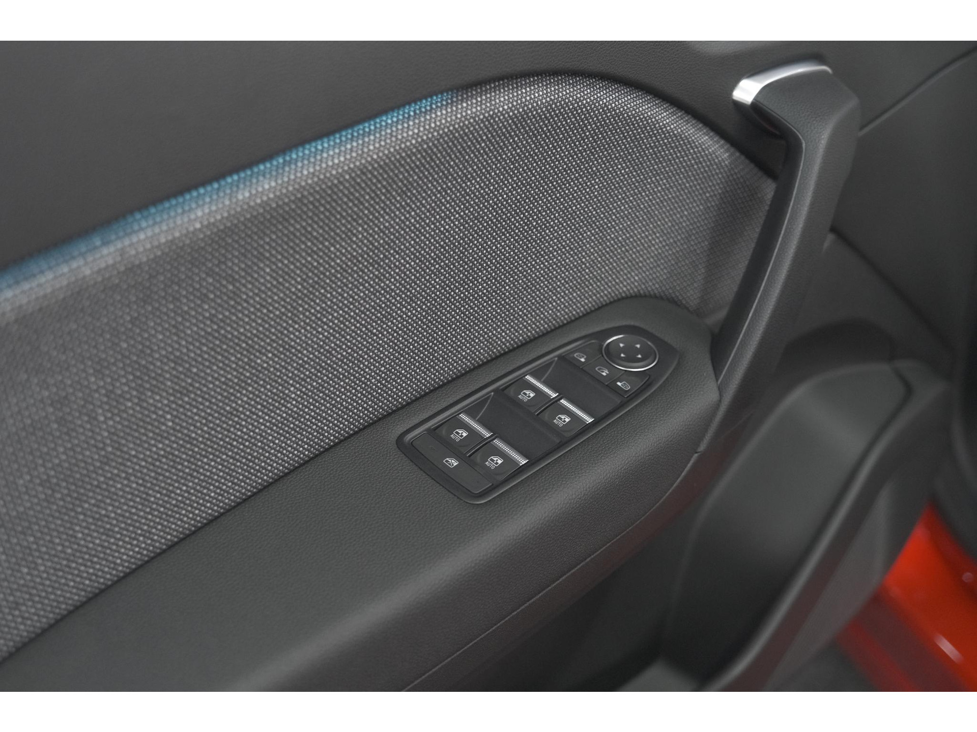 Renault Captur 1.6 E-Tech full hybrid 145 Techno | Advanced Driving | Camera | Dodehoekdetectie | Apple Carplay | 18 Inch Lichtmetalen Velgen