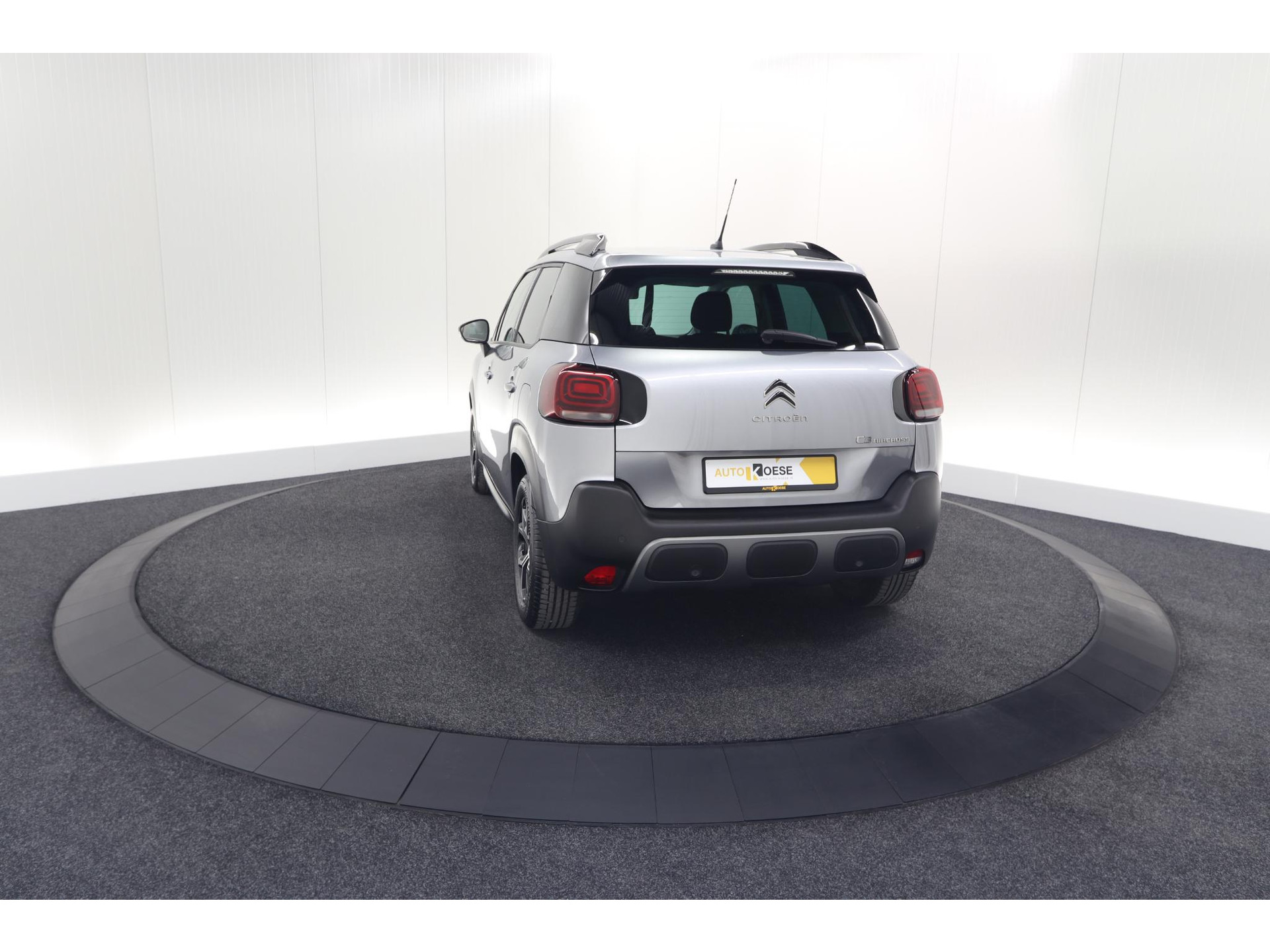 Citroen C3 Aircross PureTech 130 EAT6 Max | Parkeersensoren | Stoelverwarming | Apple Carplay | 16 Inch Lichtmetalen Velgen