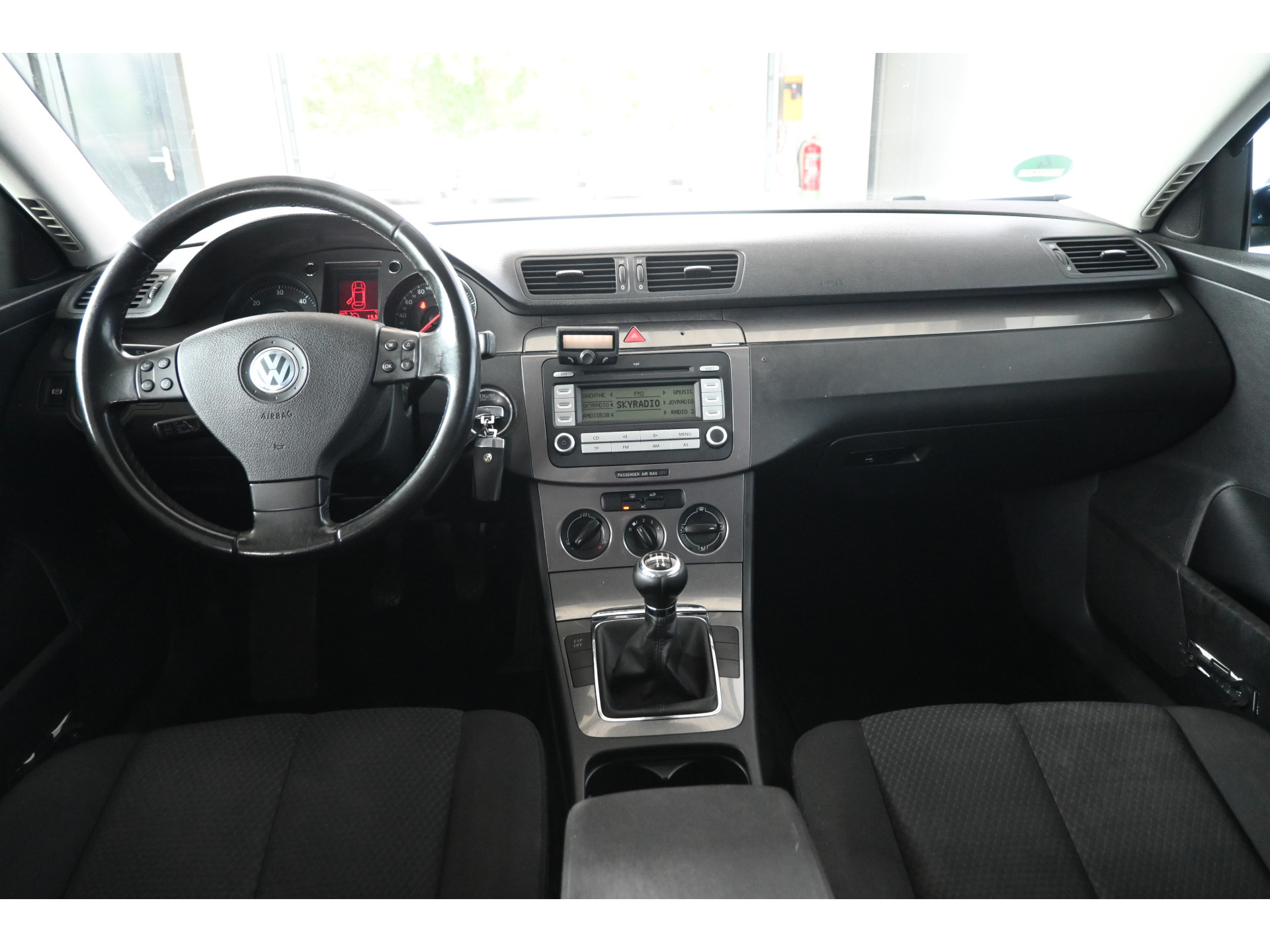 Volkswagen Passat Variant 1.9 TDI Trendline BlueMotion Airco Cruise control Trekhaak Inruil Mogelijk!