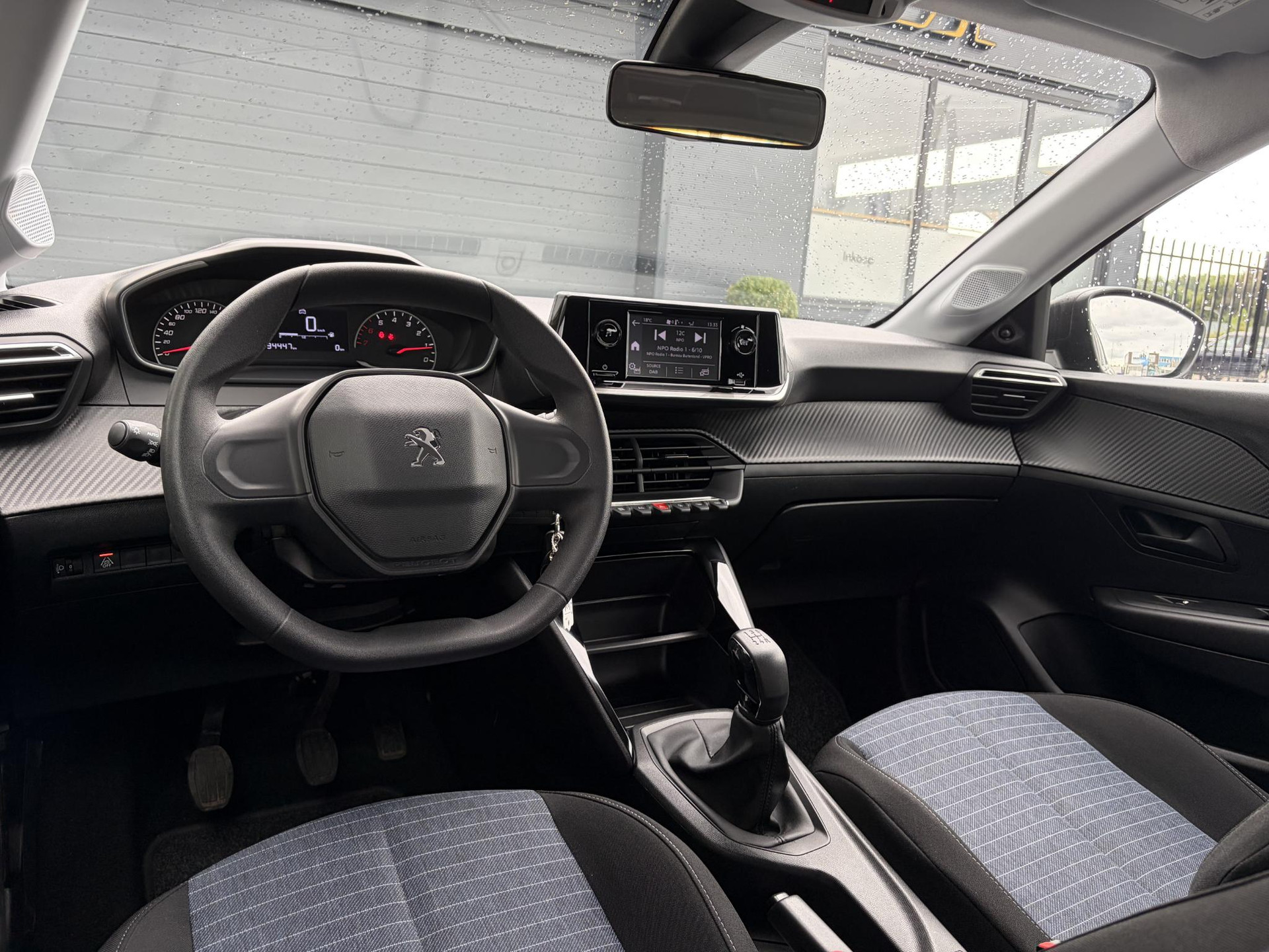 Peugeot 208 1.2 PureTech Like ✓Carplay✓Navi✓2e Eigenaar✓Dealer Onderhouden✓Airco✓Cruise✓Weinig Km✓N.A.P✓Apk tot 09-2027
