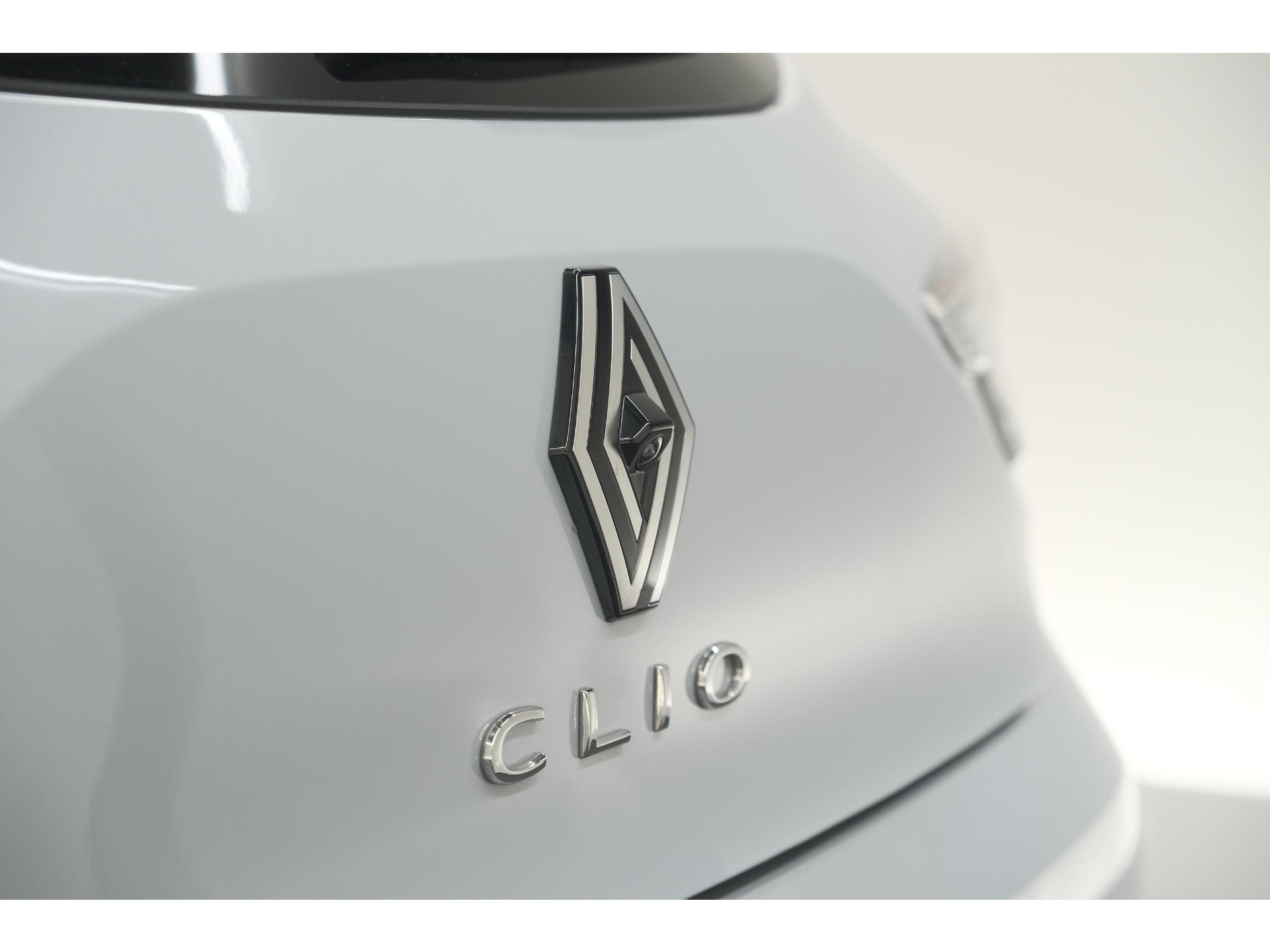 Renault Clio TCe 90 GPF techno | 360 Camera | Adaptieve Cruise Control | 9.3 Inch Groot Scherm