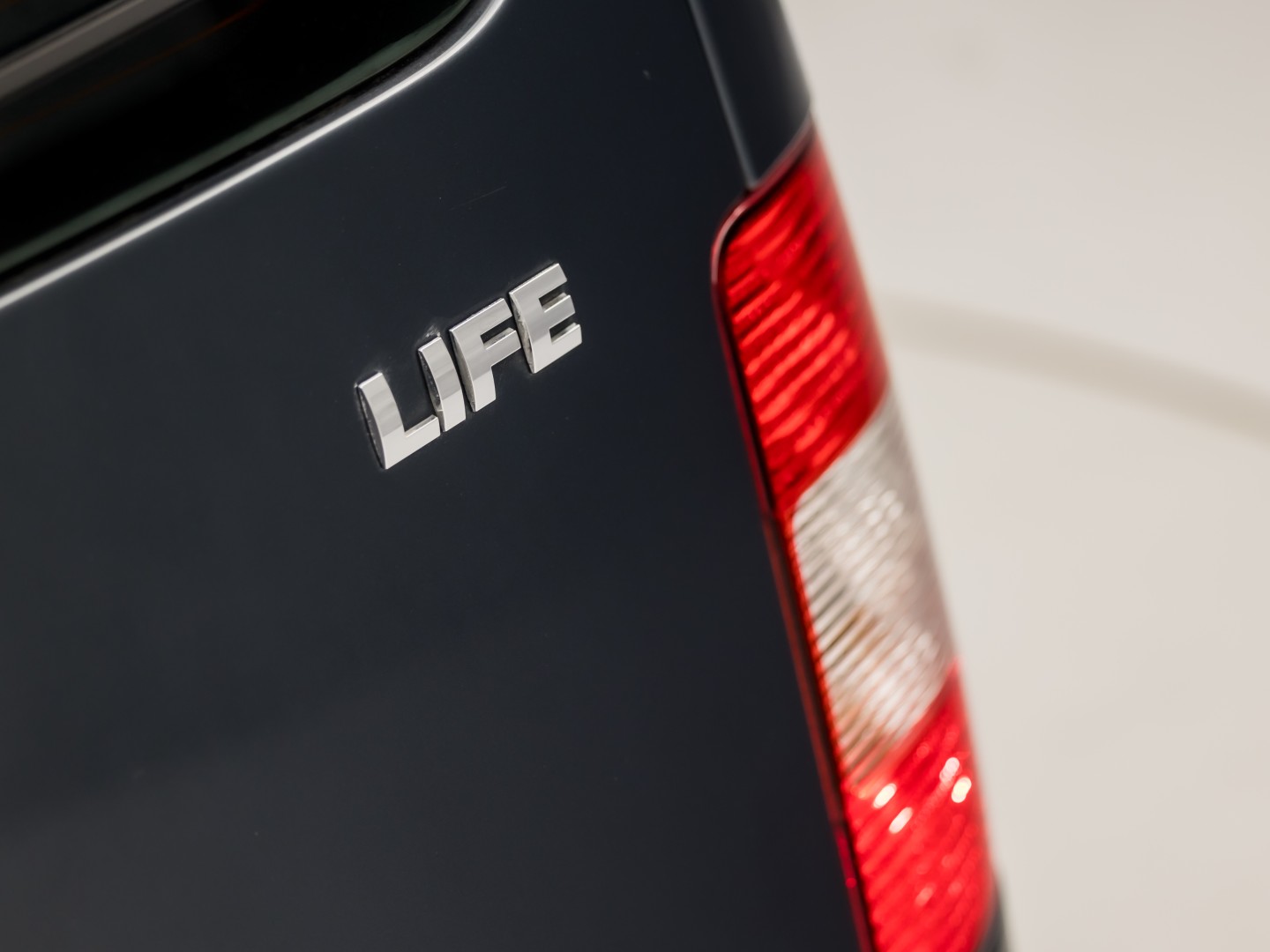 Volkswagen Caddy 1.4 Life 5 Persoons (CLIMATE, SCHUIFDEUREN, ELEK RAMEN, NIEUWE APK, NIEUWSTAAT)