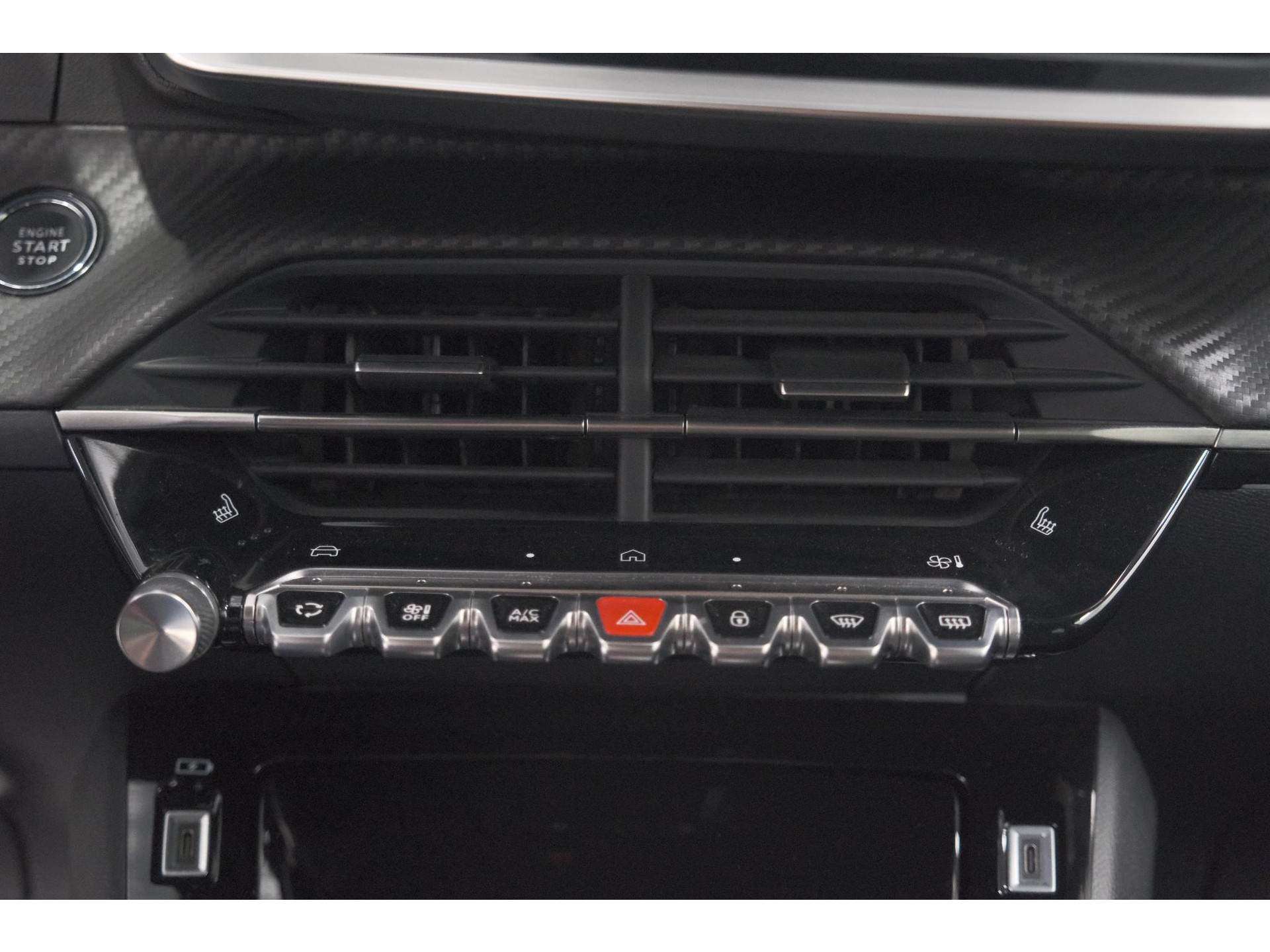 Peugeot 208 1.2 Hybrid 145 e-DCS6 GT | Alcantara Pakket | Camera | Apple Carplay | Stoelverwarming