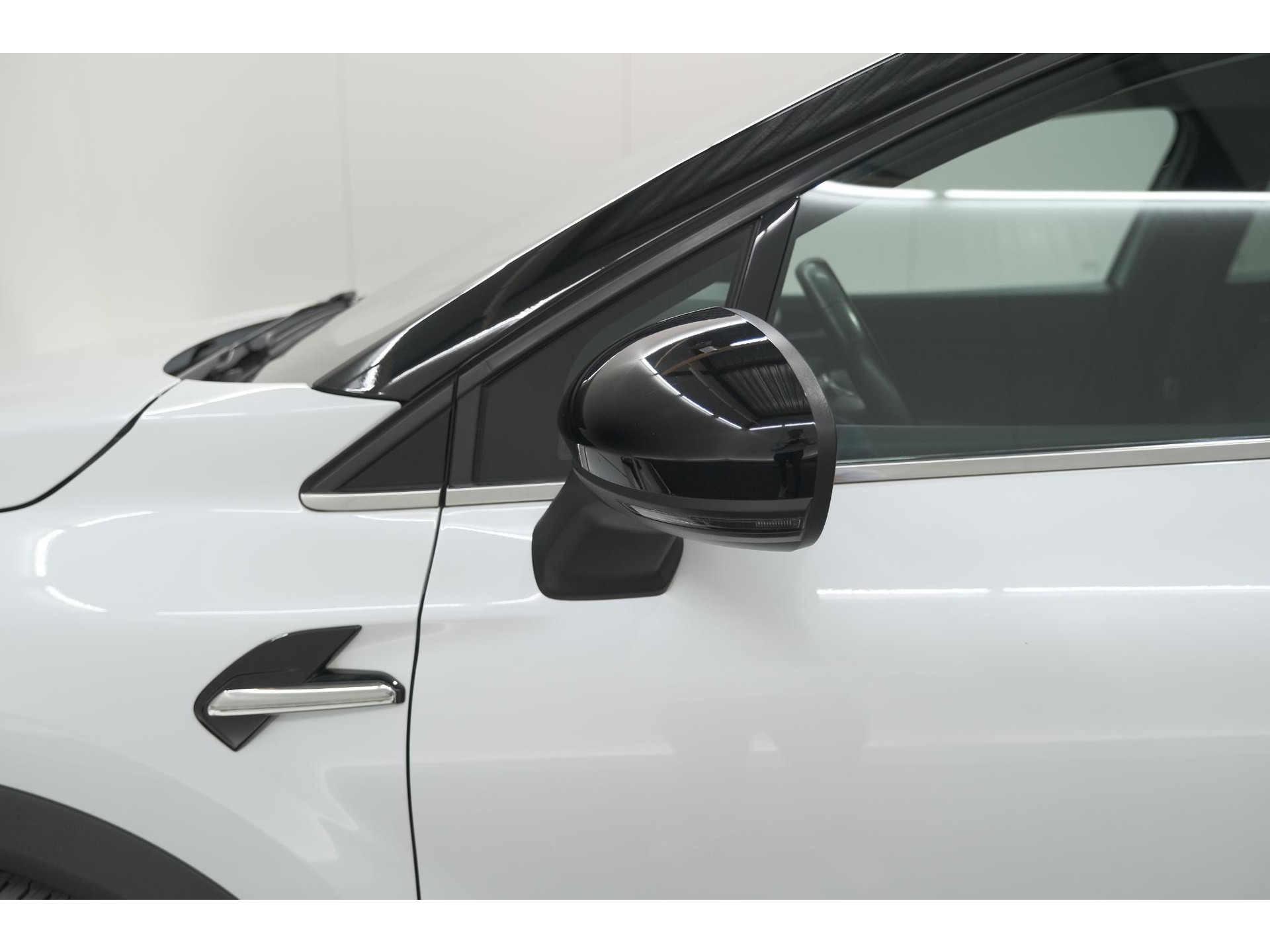 Renault Captur 1.6 E-Tech Plug-in Hybrid 160 Intens | Trekhaak | Camera | Adaptieve Cruise Control | Dodehoekdetectie