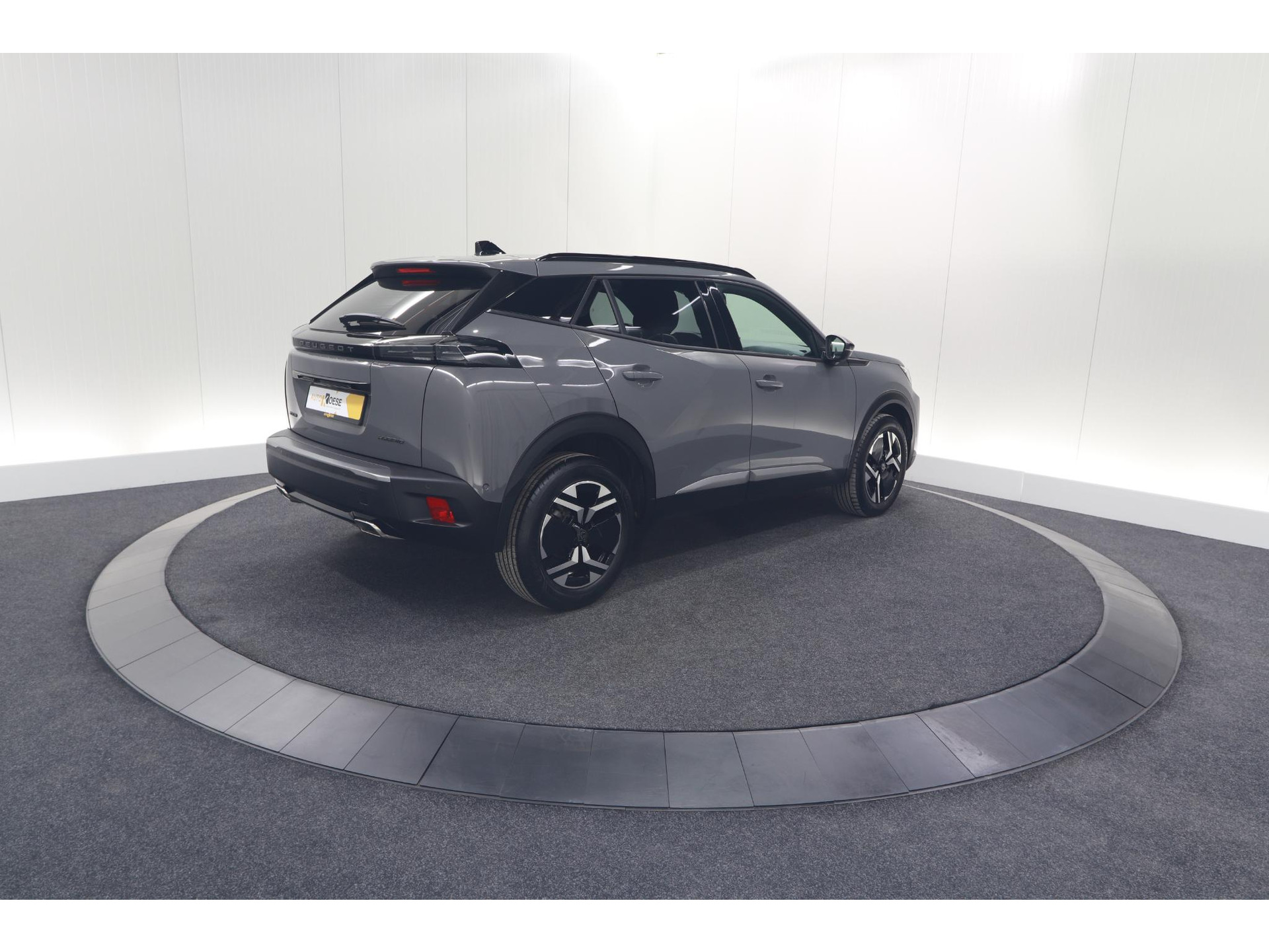 Peugeot 2008 Hybrid 136 e-DCS6 Allure | 360 Camera | Adaptieve Cruise Control | Dodehoekdetectie | Navigatie