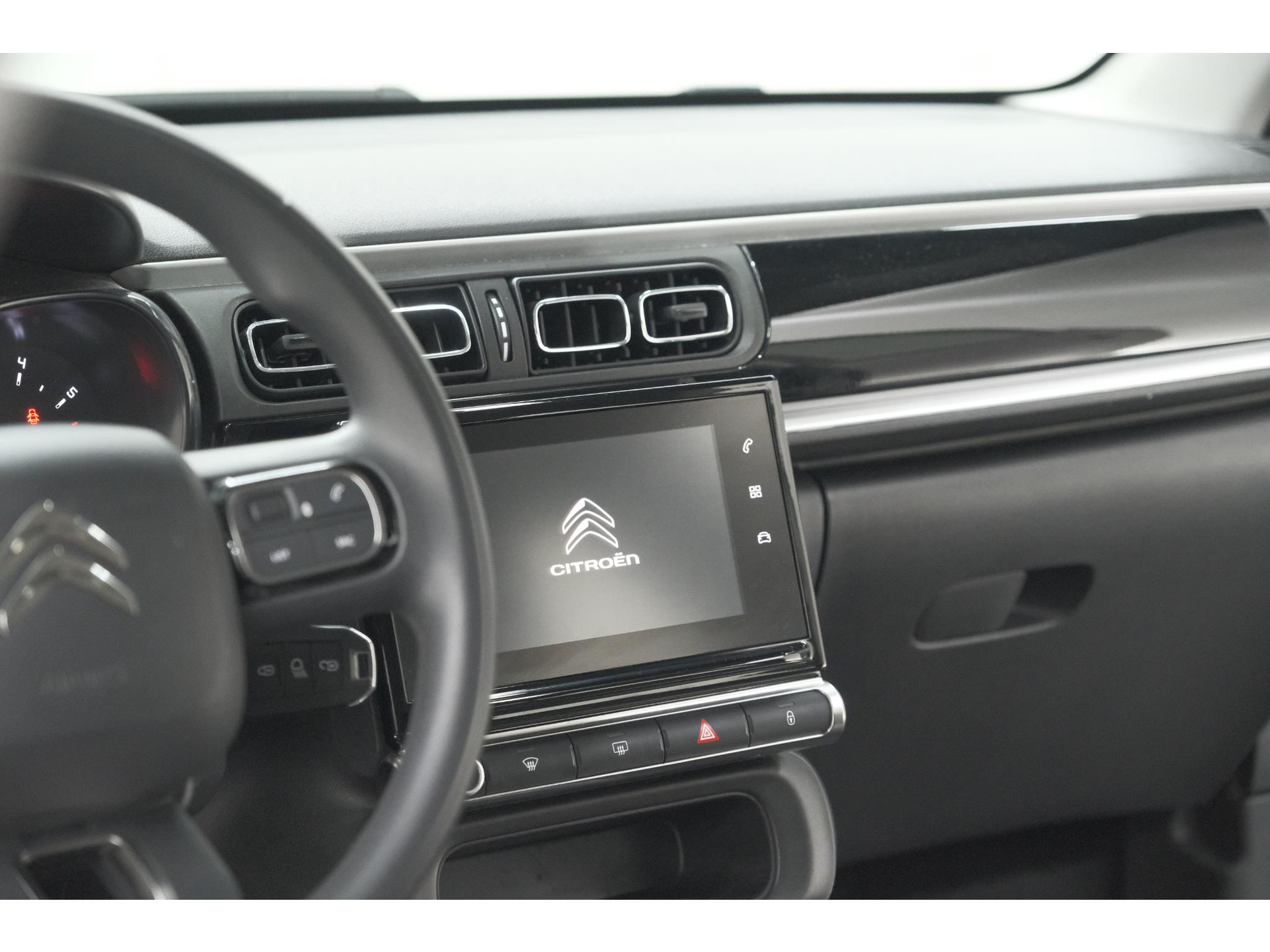 Citroen C3 PureTech 110 EAT6 C-Series | Apple Carplay | Parkeersensoren | Climate Control