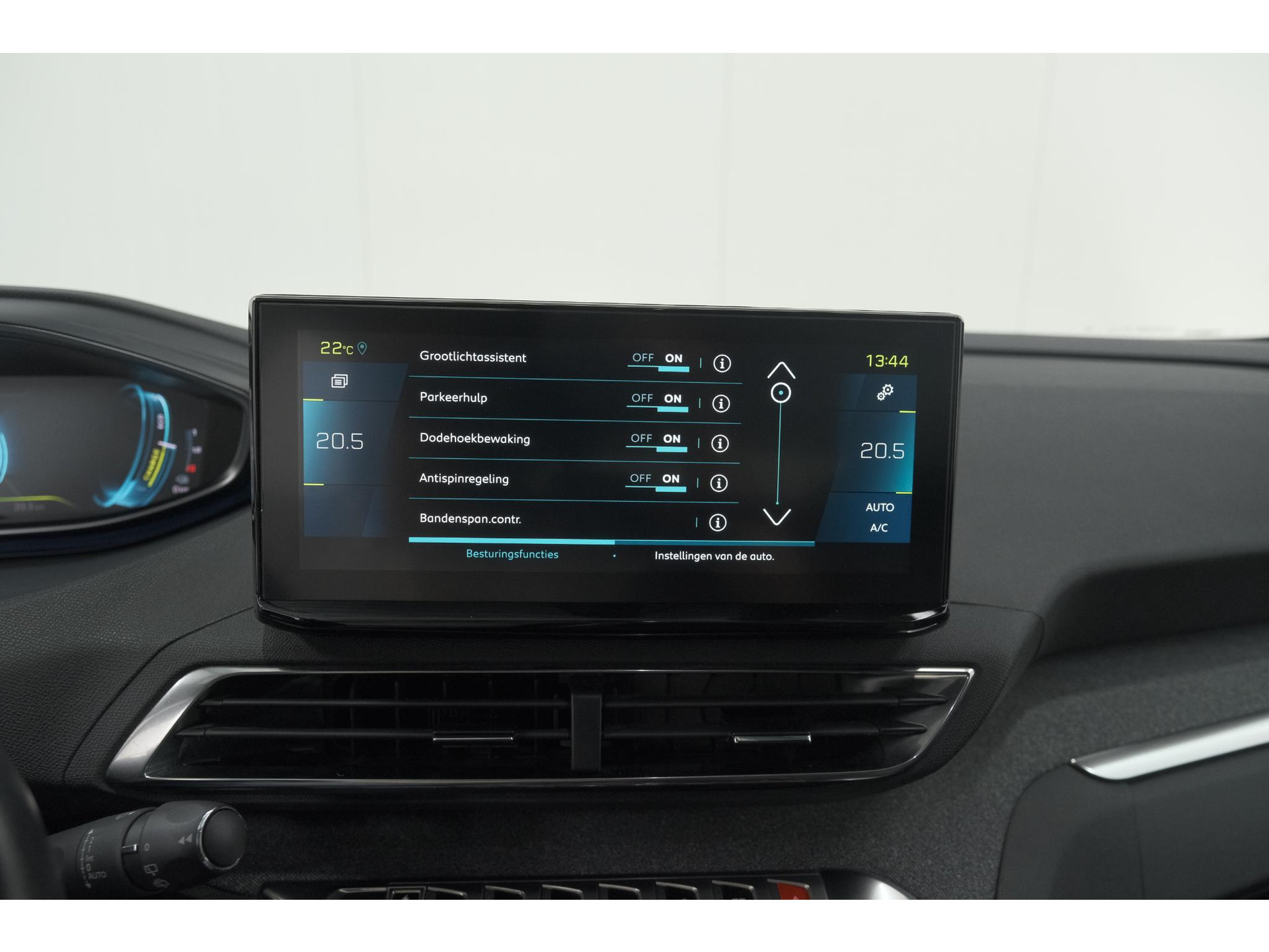 Peugeot 3008 1.6 Plug-in HYbrid 225 Allure | Camera | Dodehoekdetectie | Navigatie | Apple Carplay