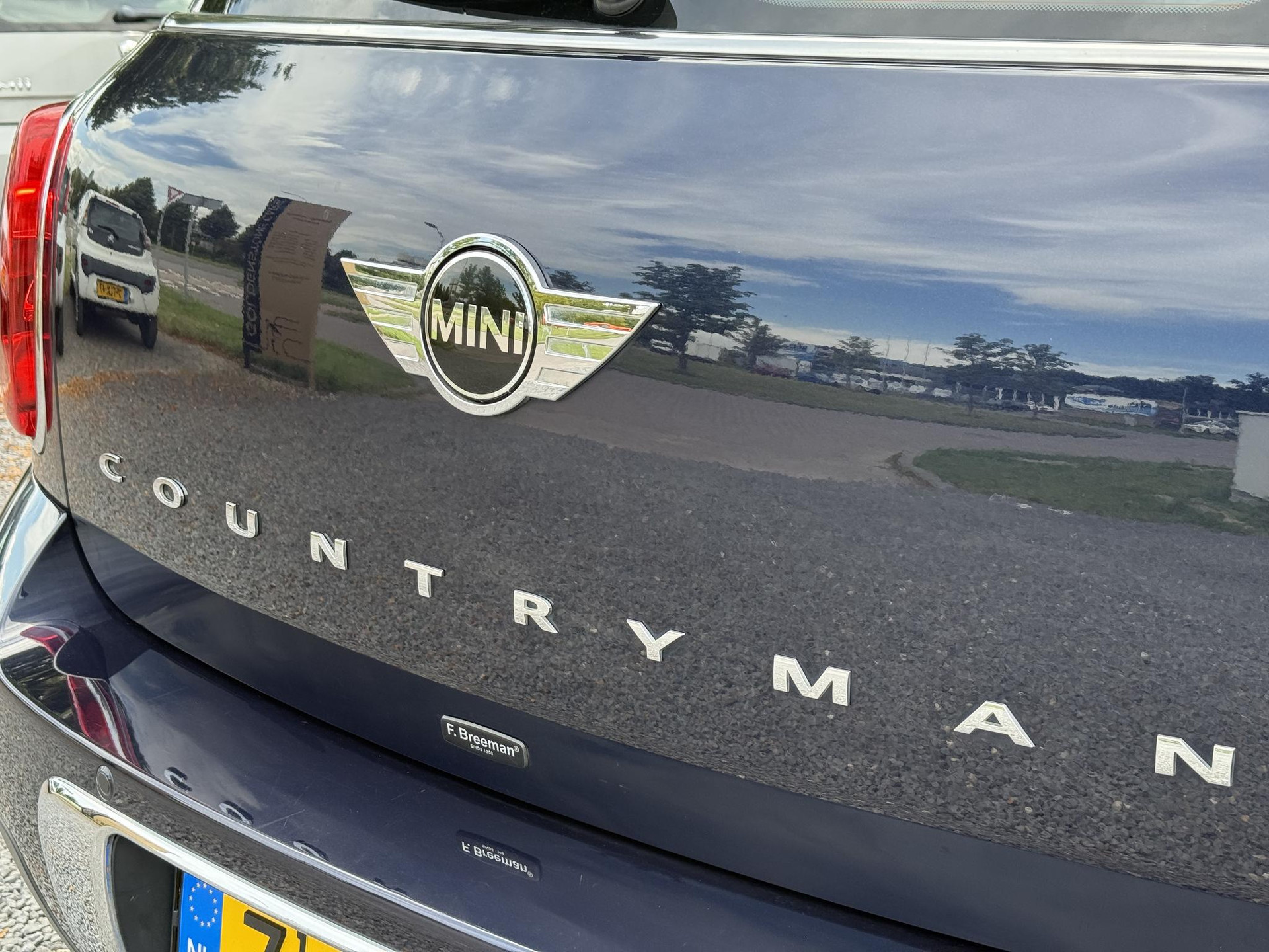 MINI Countryman 1.6 One Business Line Carplay,Pano,Navi,Pdc,Airco,Cruise,Lm velgen,6 Bak,98pk,Apk tot 03-2027