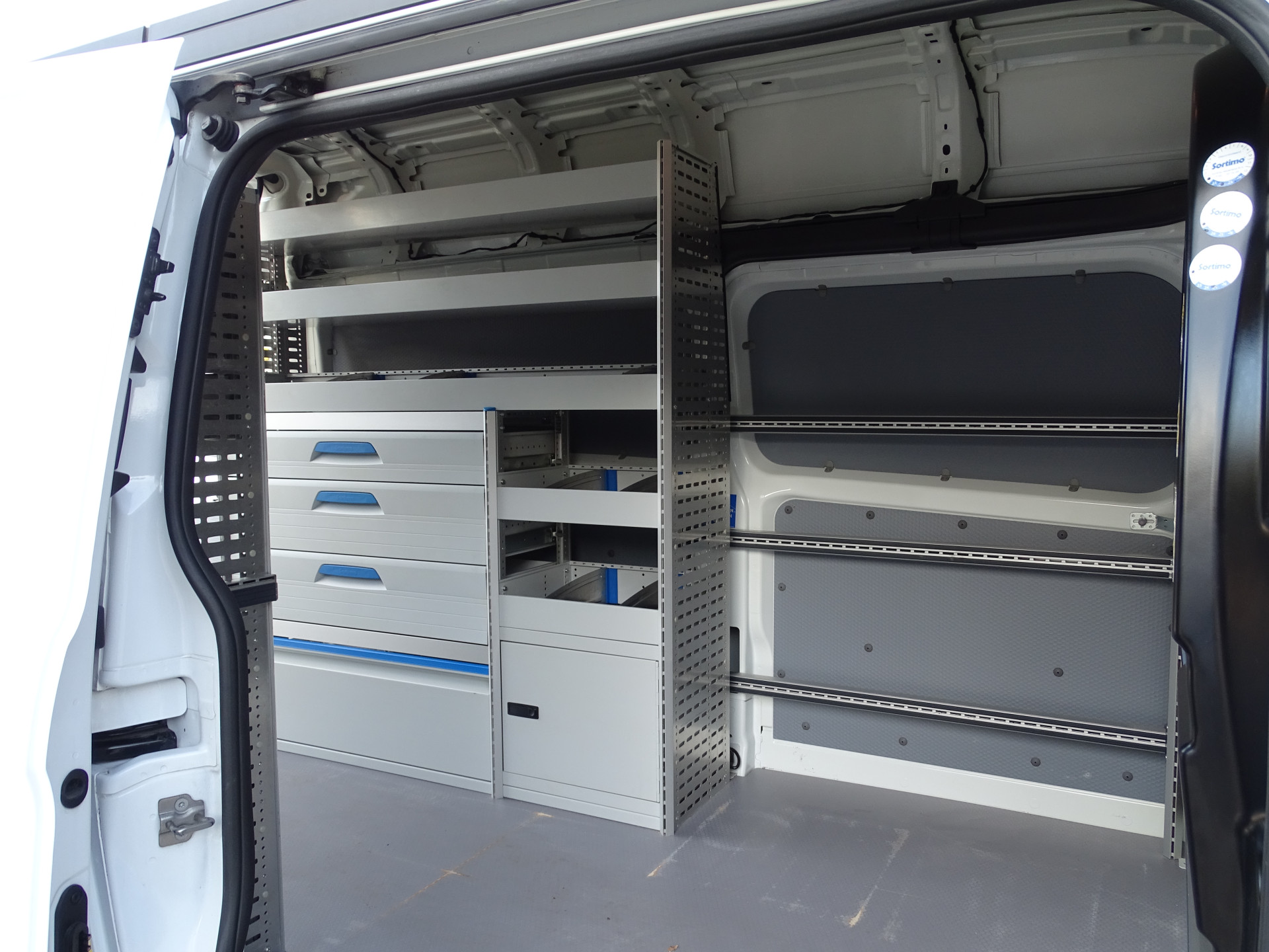 Ford Transit Custom Euro 6 | Sortimo inrichting + stroom