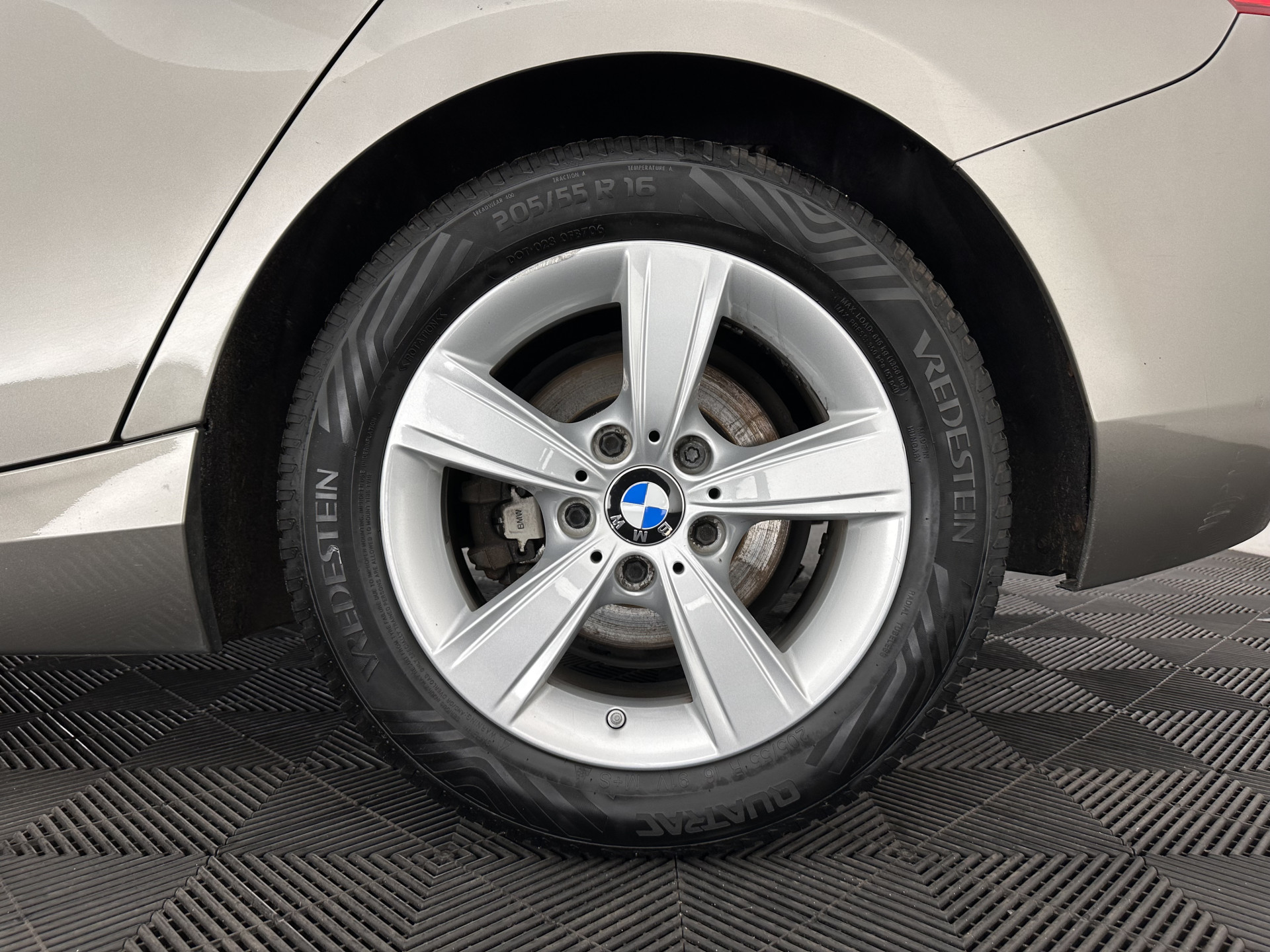 BMW 1-serie 116d EDE Corporate Lease Sport ⚠️GEARBOX AUDIBLE⚠️*PANO | FULL-LED | HEATED-SPORTSEATS | KEYLESS | NAVI-FULLMAP | PRIVACY-GLASS | ECC | PDC | CRUISE | 16''ALU*