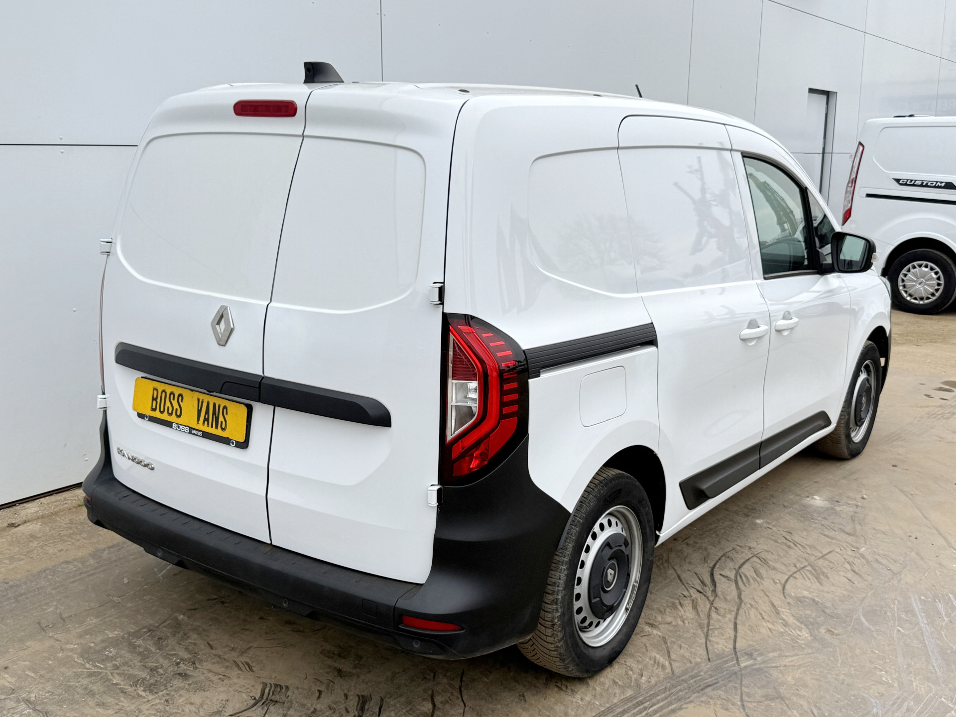 Renault Kangoo Grand Comfort TCe 130PK **Benzine** Automaat L1 LED Inbouw Airco Cruise Control Camera Parkeersensoren