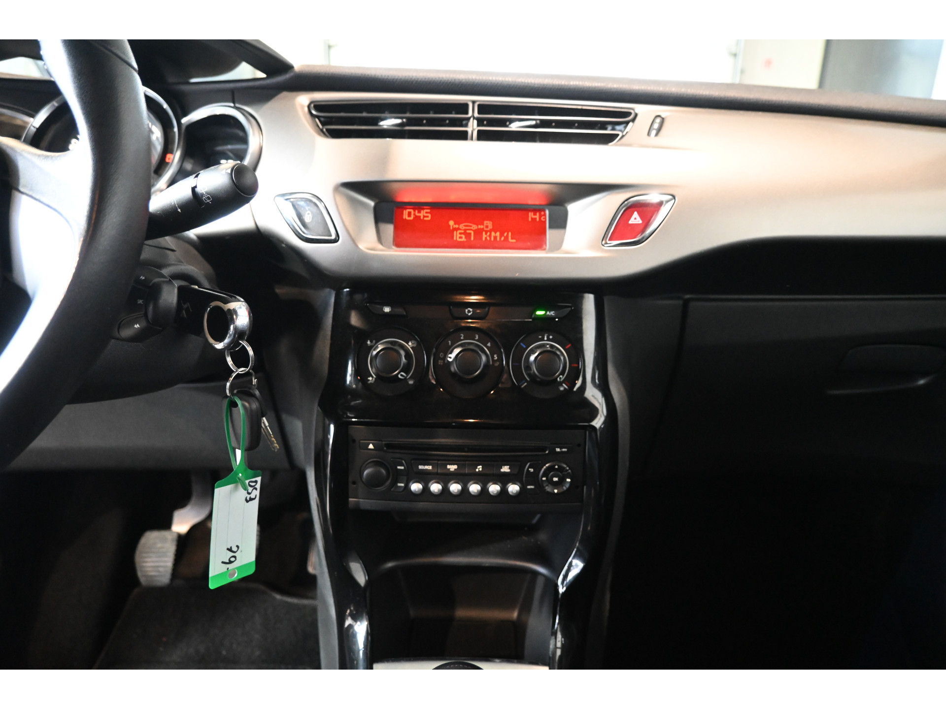 Citroën DS3 DS So Chic Airco Cruise Control LED Rijklaaprijs Inruil Mogelijk!