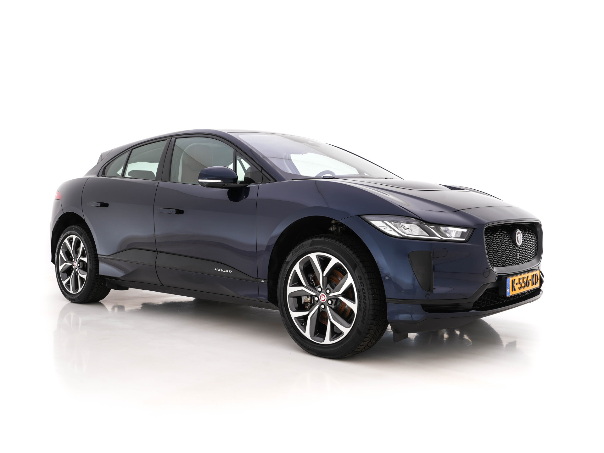 Jaguar I-PACE EV320 S AWD Business Pack 90 kWh [ 3-Fase ] {SOH-88%} (INCL-BTW) *LEATHER | FULL-LED | MERIDIAN-AUDIO | DIGI-COCKPIT | KEYLESS | DAB+ | NAVI-FULLMAP | ECC | HEATED-COMFORTSEATS | PDC | SURROUND-VIEW | CRUISE | LANE-ASSIST | TOWBAR | 20''A