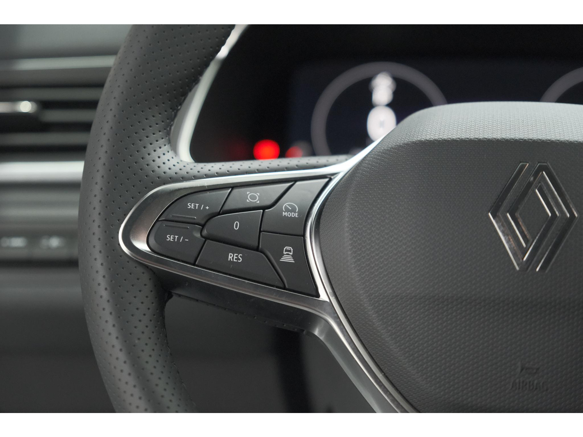 Renault Captur 1.8 E-Tech Full Hybrid 160 Techno | Camera | Winterpakket | Adaptieve Cruise Control | Apple Carplay