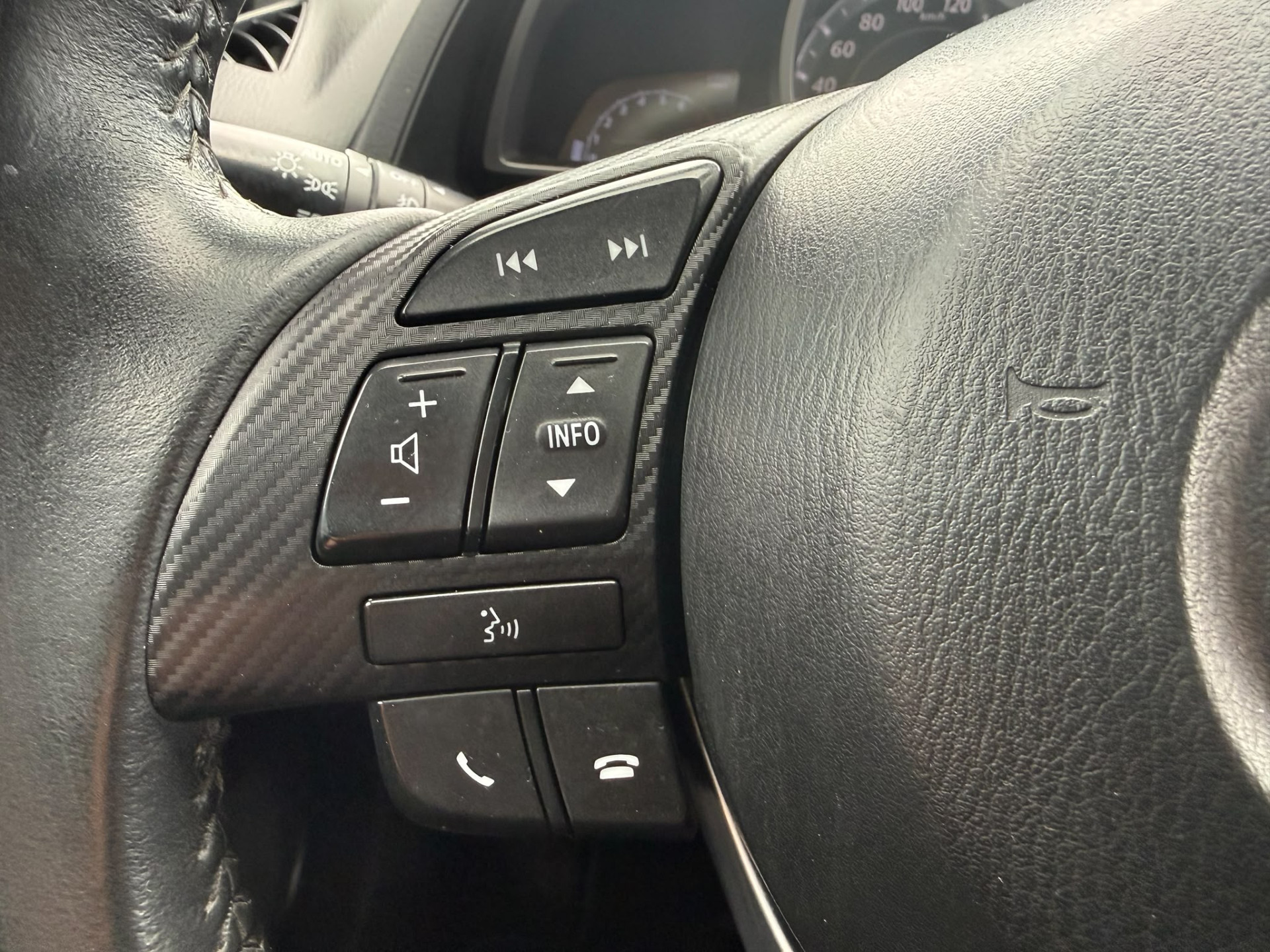 Mazda CX-3 2.0 SkyActiv-G 120 TS+ | 1E EIGENAAR | 3/6 OF 12 MND GARANTIE | NAVI | PDC | STOELVERWARMING |