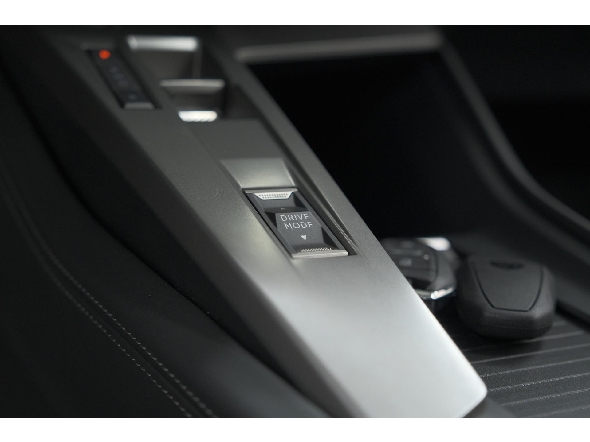 Peugeot 308 SW 1.6 Plug-in Hybrid 180 Allure | Perfecte Staat | 360 Camera | Adaptieve Cruise Control | Navigatie | Apple Carplay