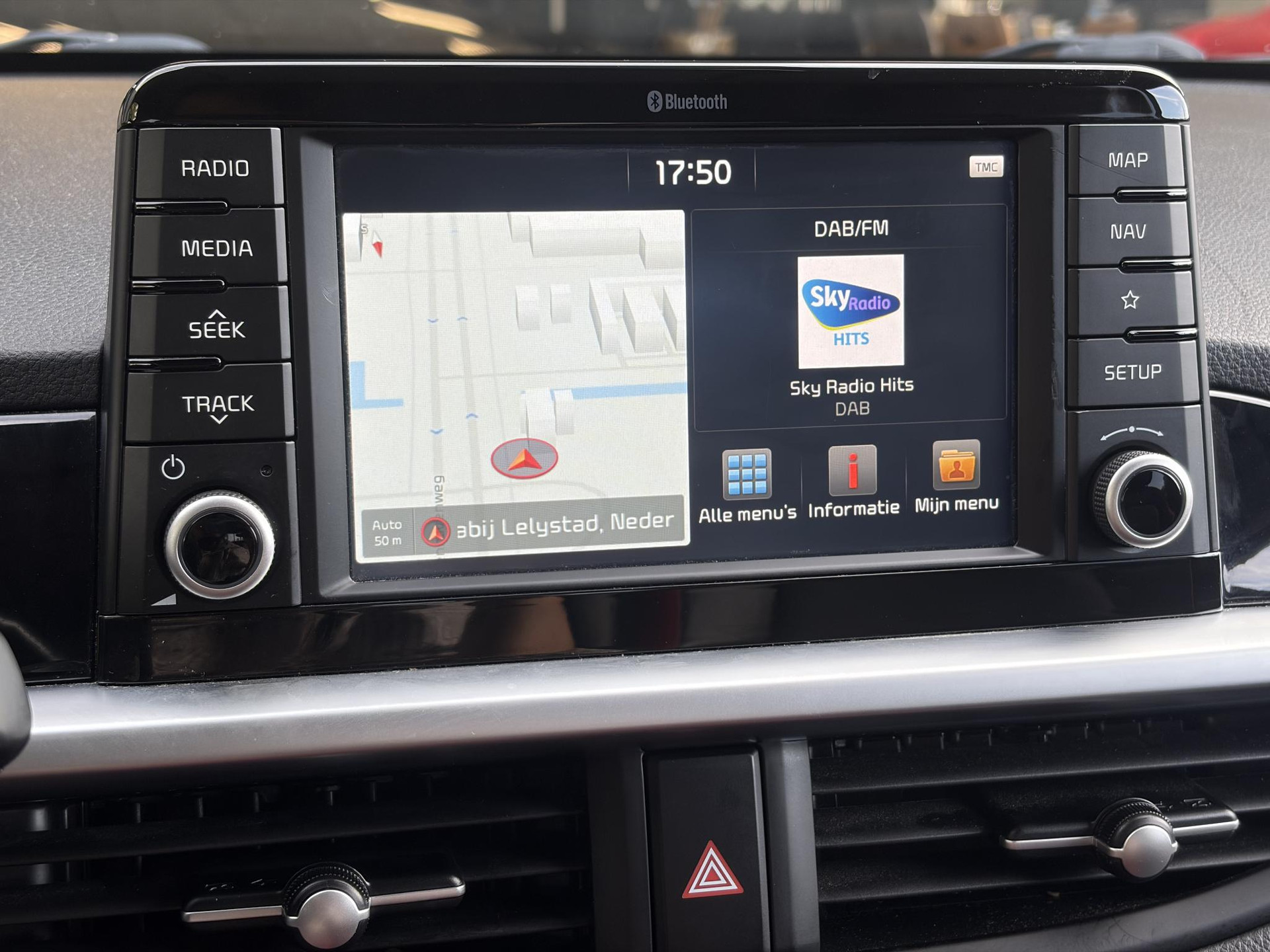 Kia Picanto 1.0 T-GDI GT-Line ✓102pk✓Draadloze telefoonlader✓Carplay✓2e Eigenaar✓Keyless✓Camera✓Stoelverw-Stuurverw✓Leder✓Navi✓Airco✓Cruise✓Lm velgen✓Pdc✓N.A.P✓Net beurt gehad✓Apk tot 09-2027