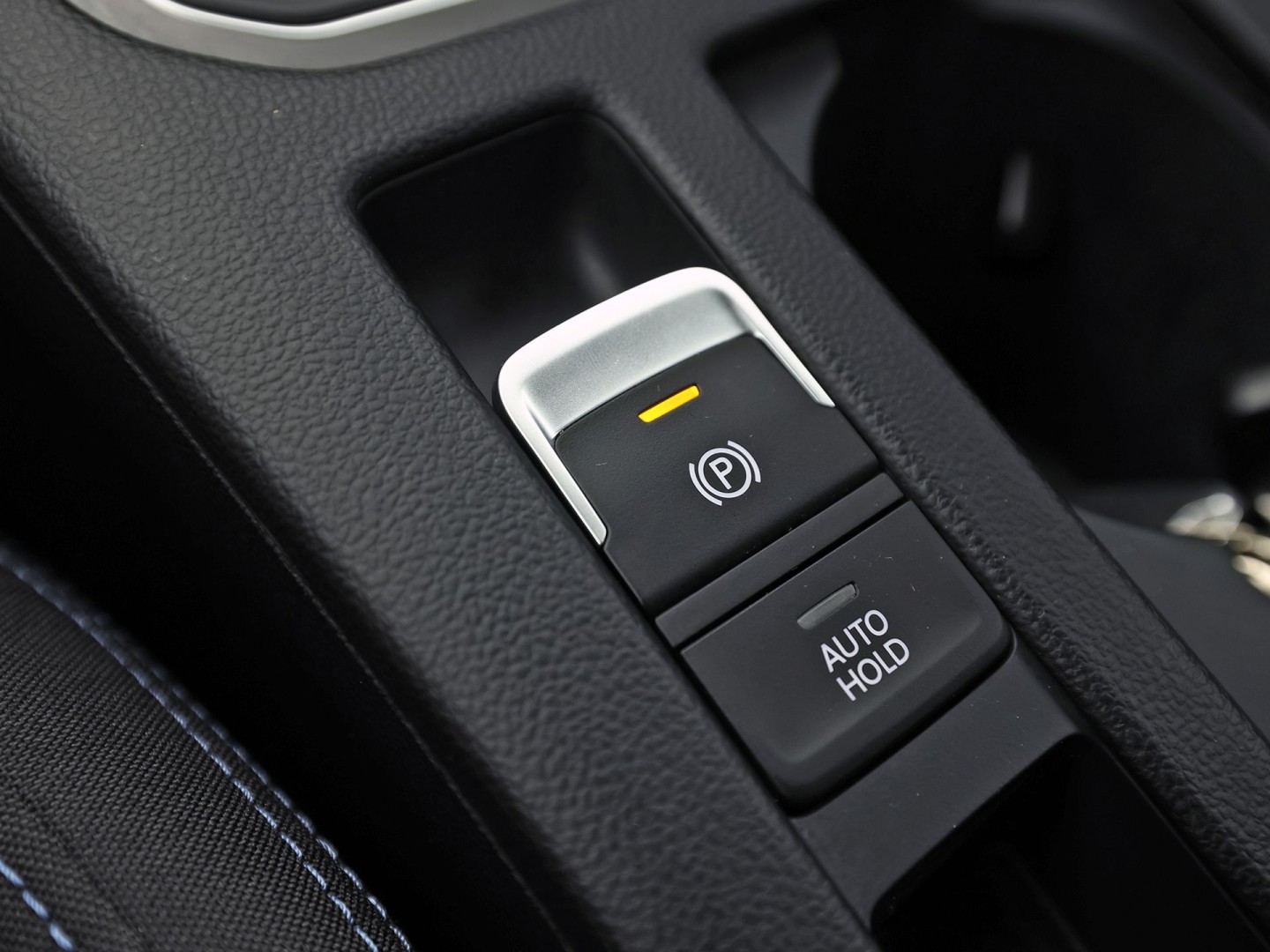 Volkswagen Passat Variant 1.4 TSI PHEV GTE 218Pk Automaat (APPLE CARPLAY, SOH 88,9%, GROOT NAVI, CAMERA, TREKHAAK, KEYLESS, SPORTSTOELEN, STOELVERWARMING, GETINT GLAS, NIEUWSTAAT)